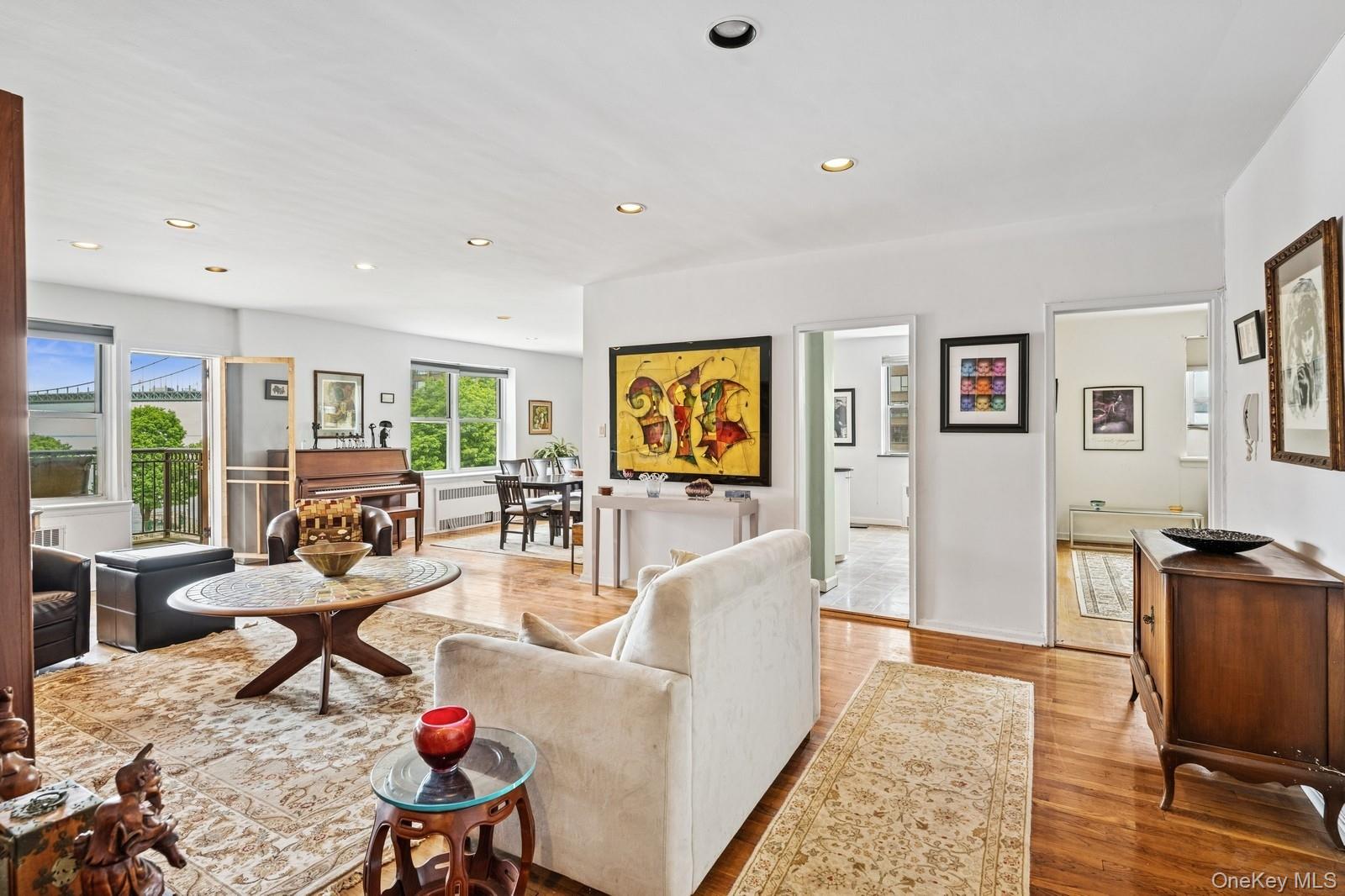 162-41 Powells Cove Boulevard # 4G, Beechhurst, NY 11357