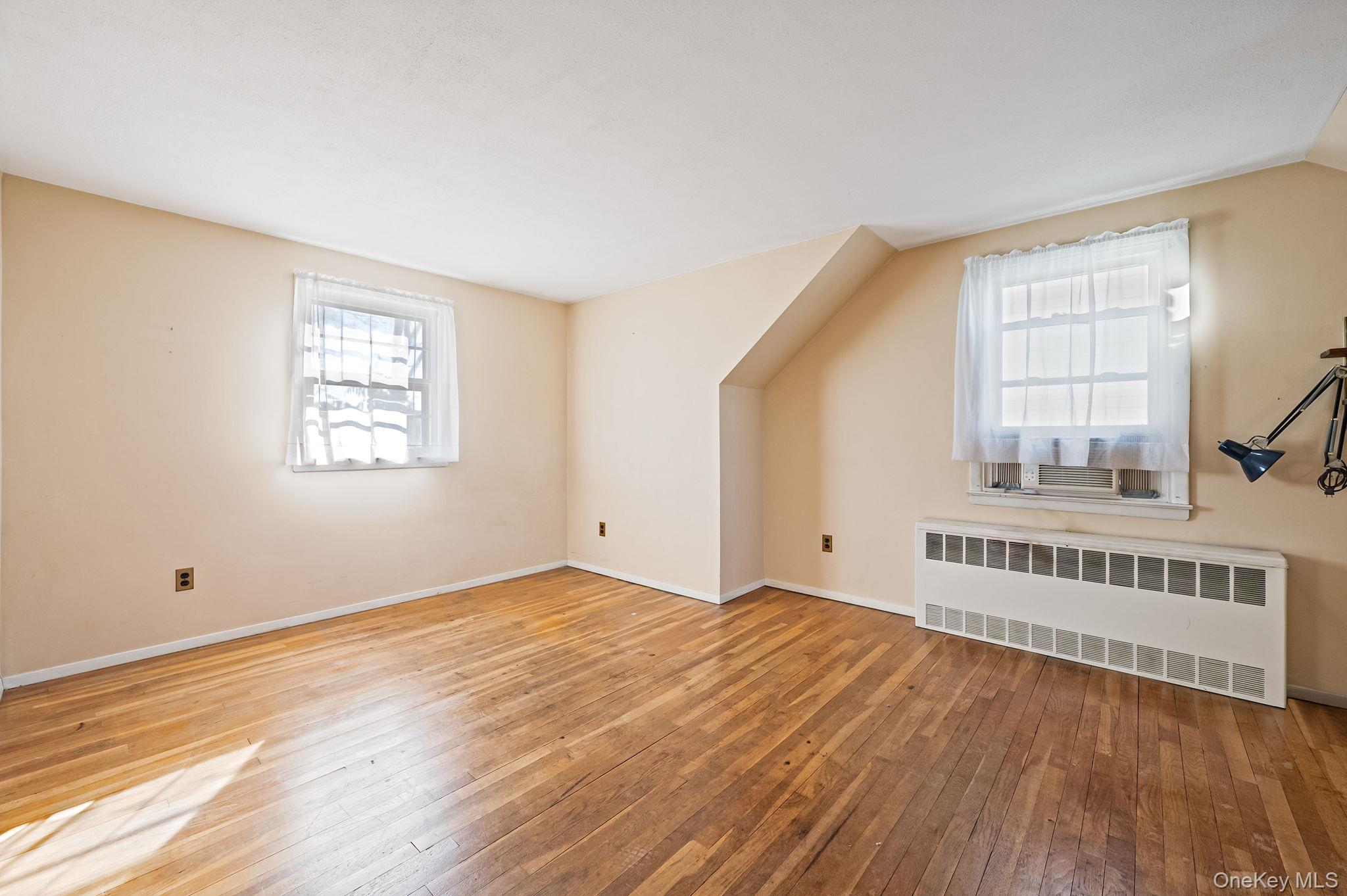 1826 Camp Avenue, Merrick, NY 11566