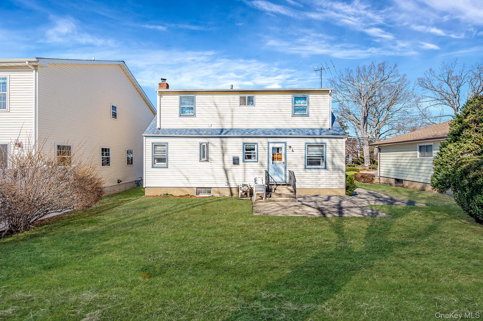 1826 Camp Avenue, Merrick, NY 11566