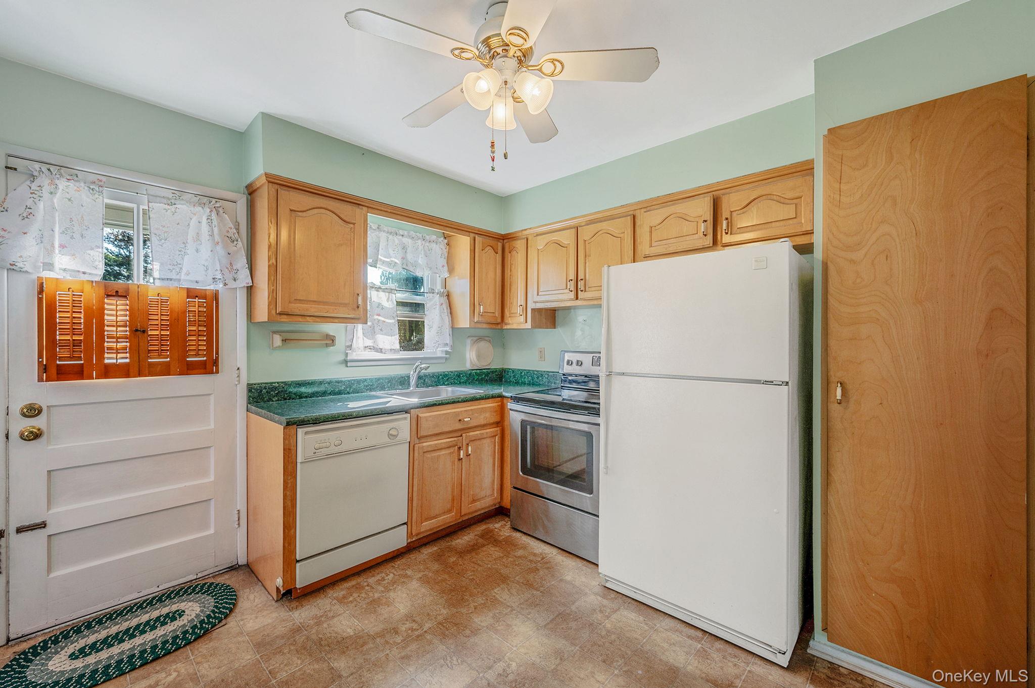 1826 Camp Avenue, Merrick, NY 11566