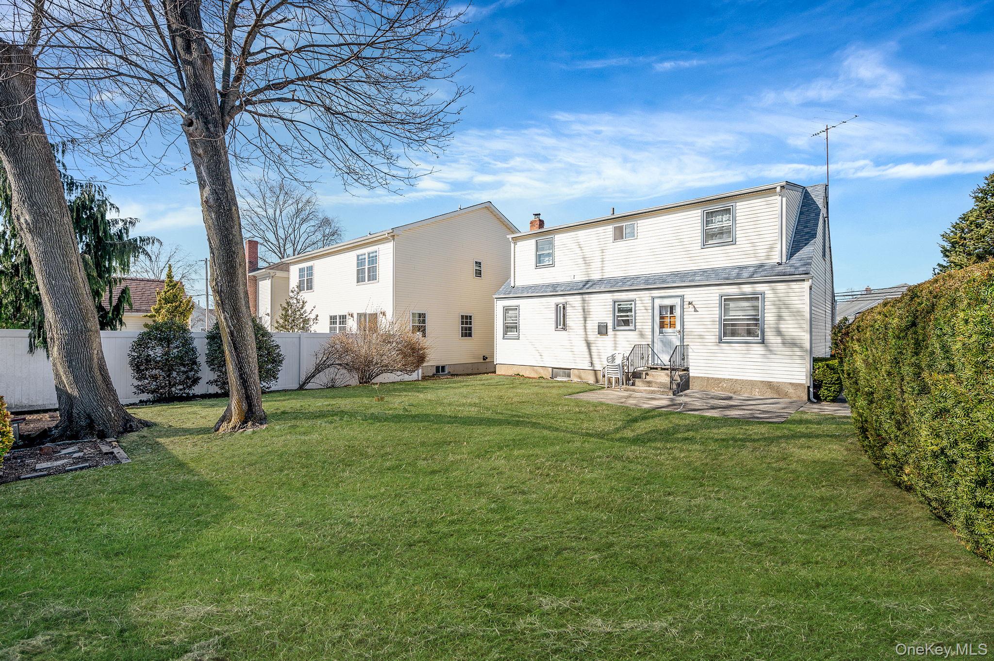 1826 Camp Avenue, Merrick, NY 11566