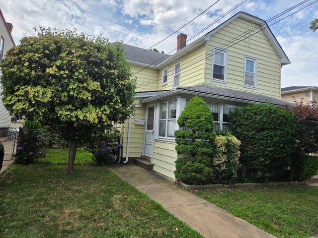 221 Lincoln Avenue, Mineola, NY 11501