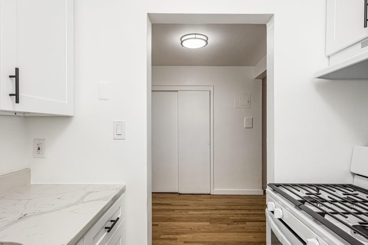 67-50 Thornton Place # 3K, Forest Hills, NY 11375