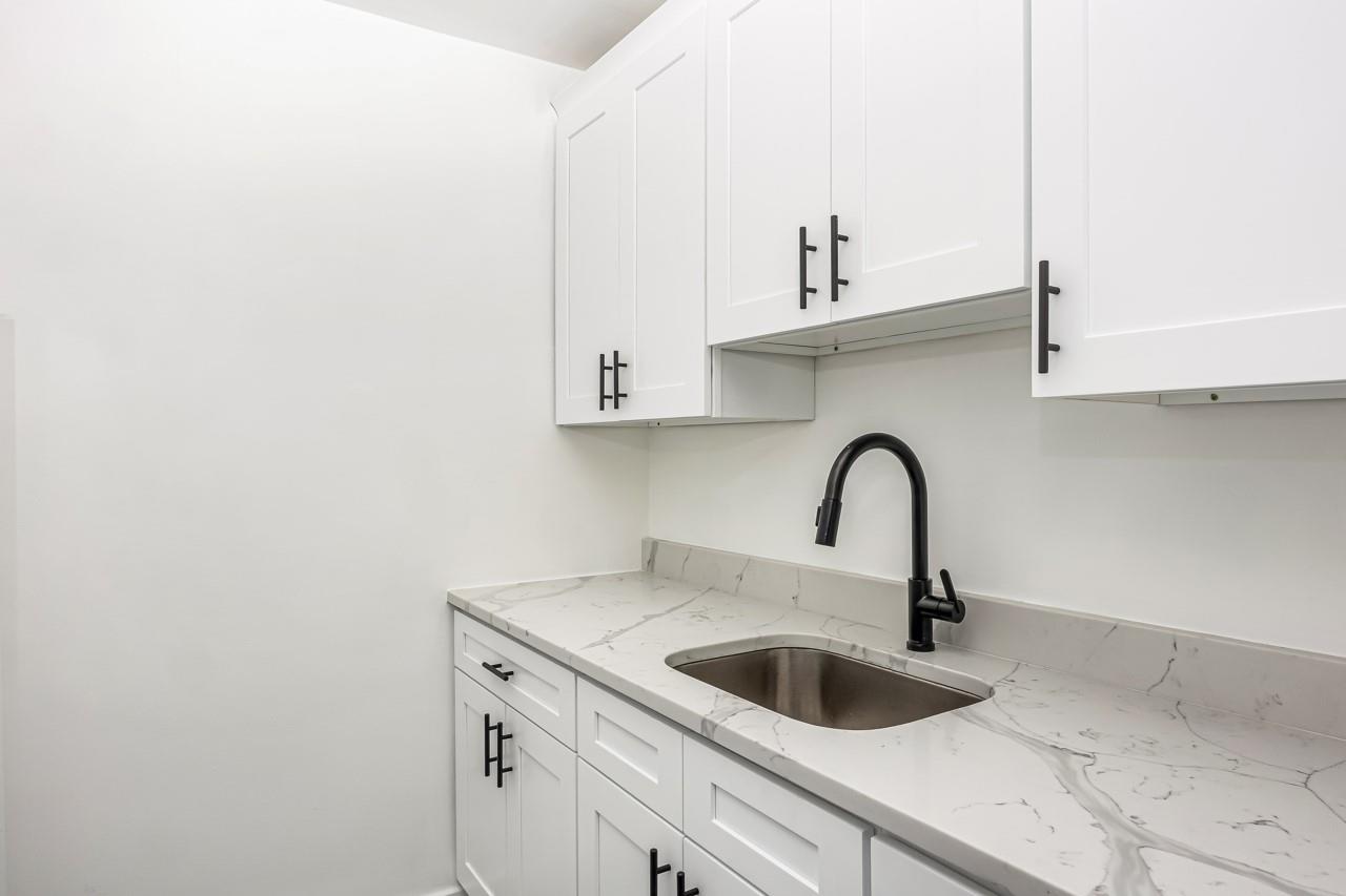 67-50 Thornton Place # 3K, Forest Hills, NY 11375