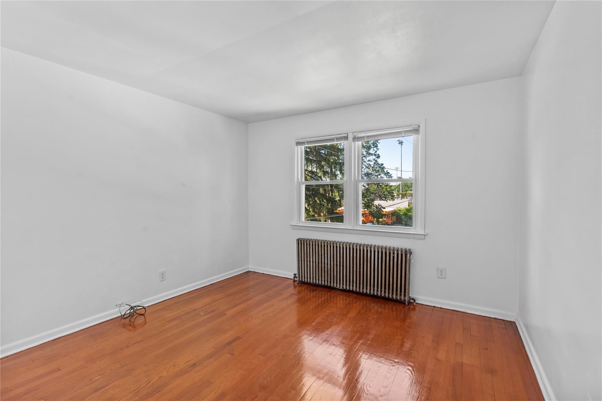 17 College Avenue # 2FL, Poughkeepsie, NY 12603