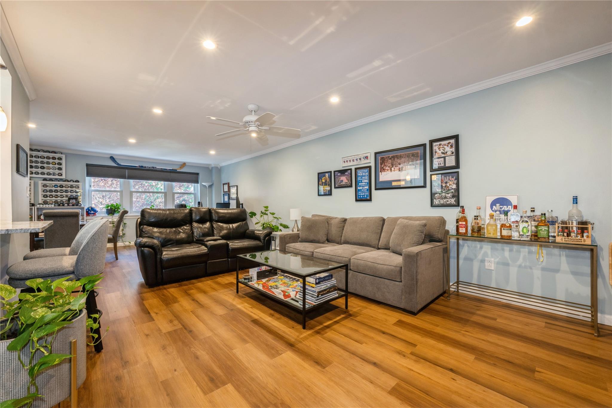 32 Pearsall Avenue # 1C, Glen Cove, NY 11542