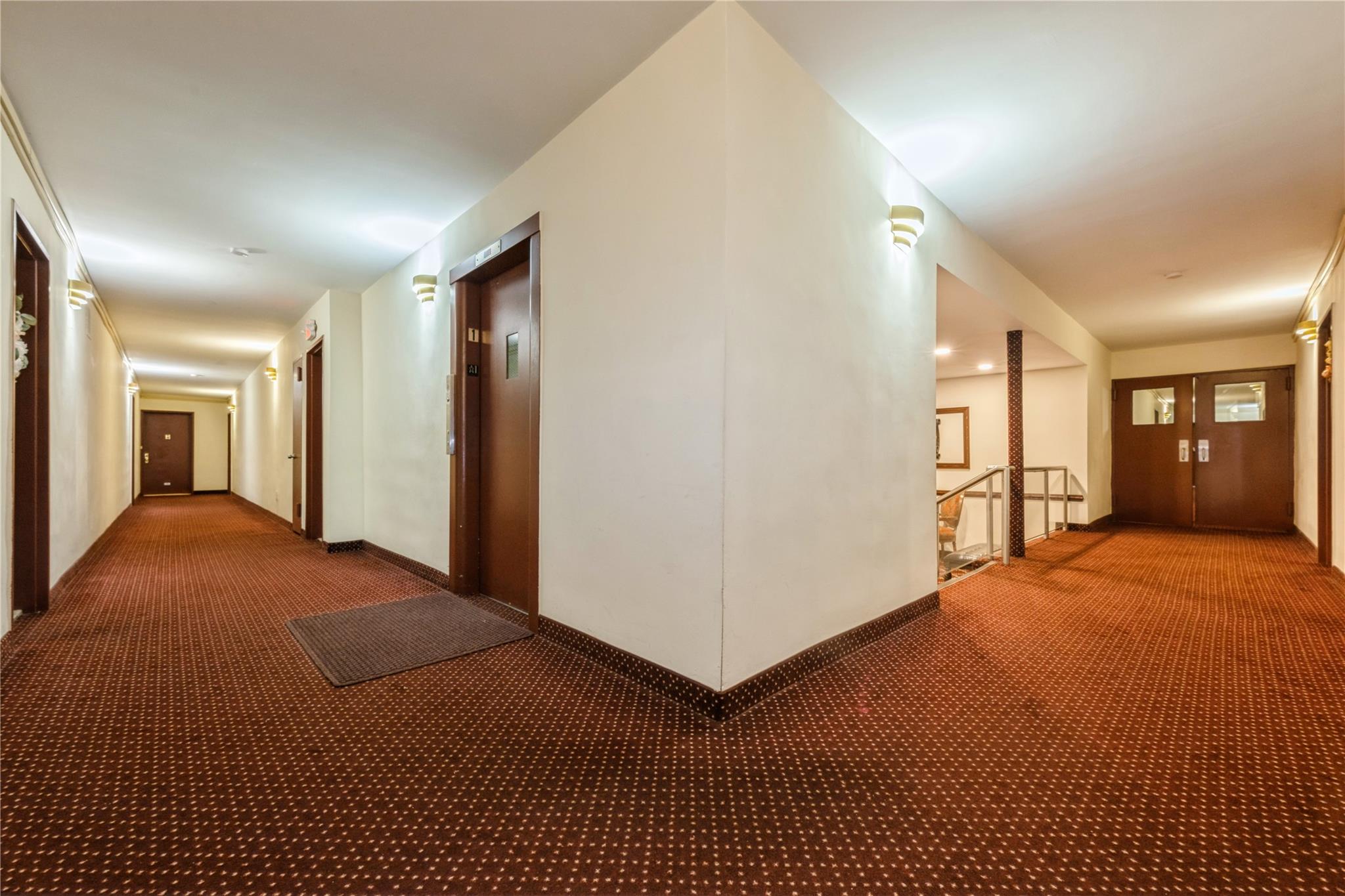 32 Pearsall Avenue # 1C, Glen Cove, NY 11542