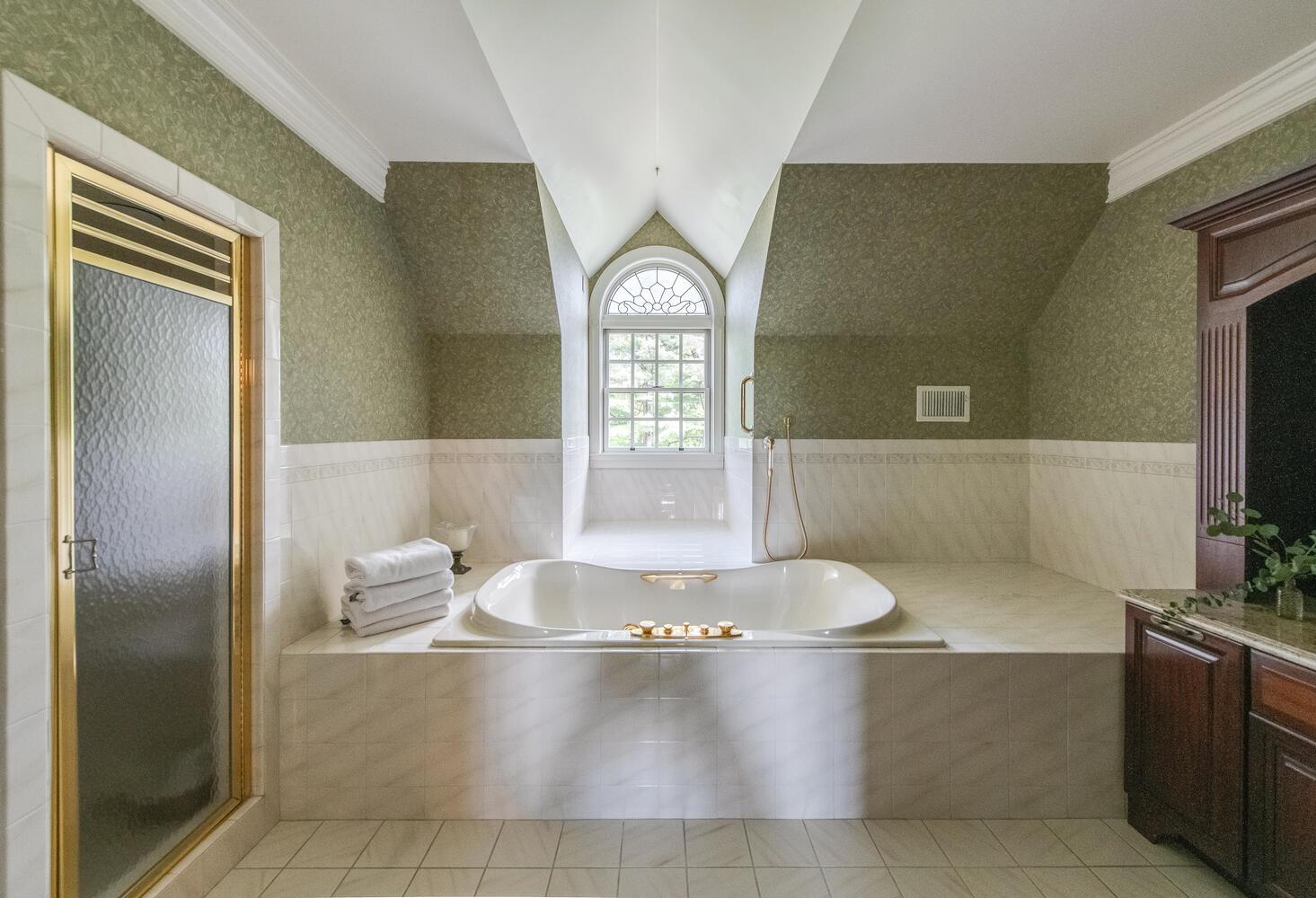 189 Freedom Road, Pleasant Valley, NY 12569