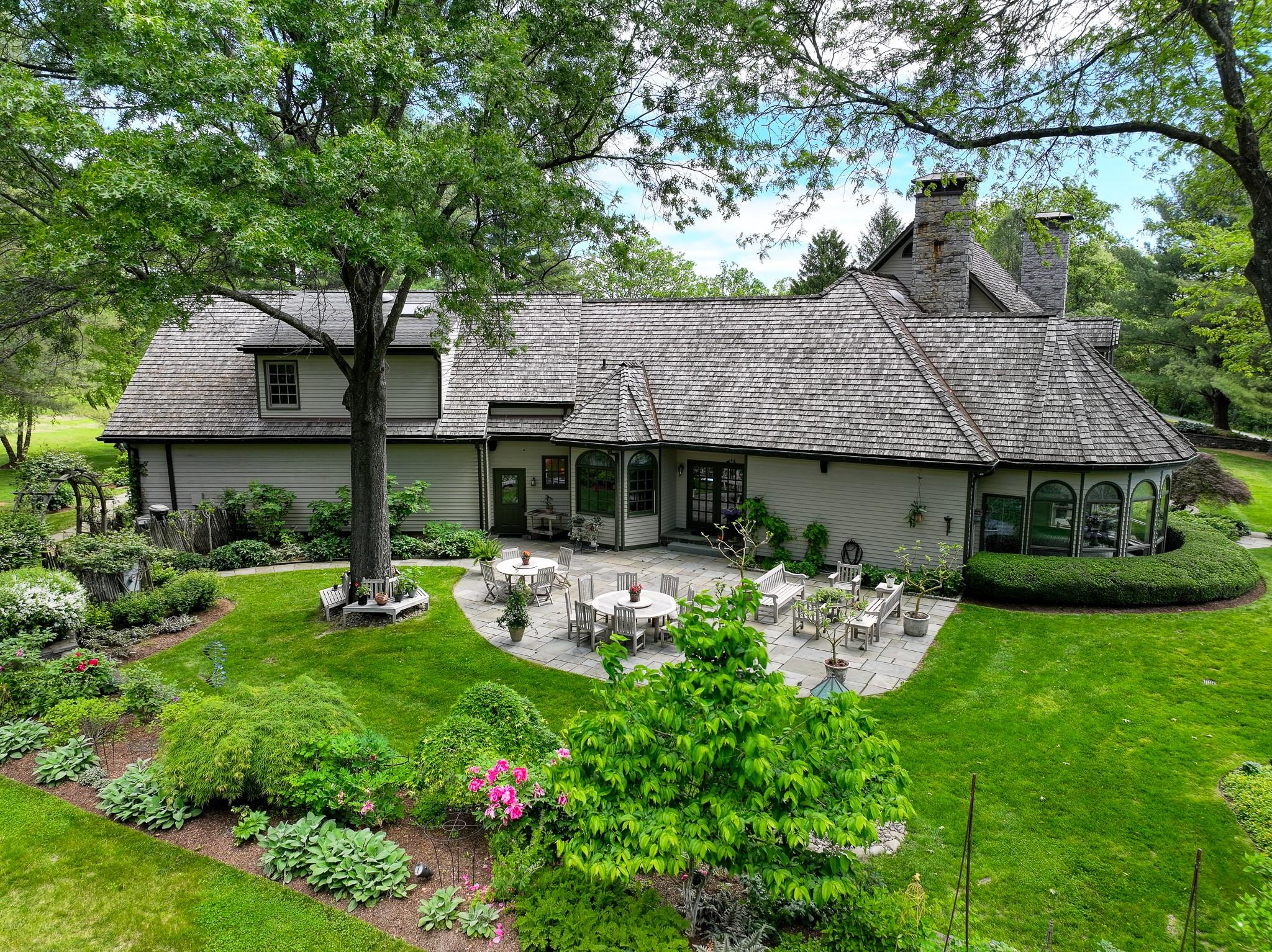 189 Freedom Road, Pleasant Valley, NY 12569