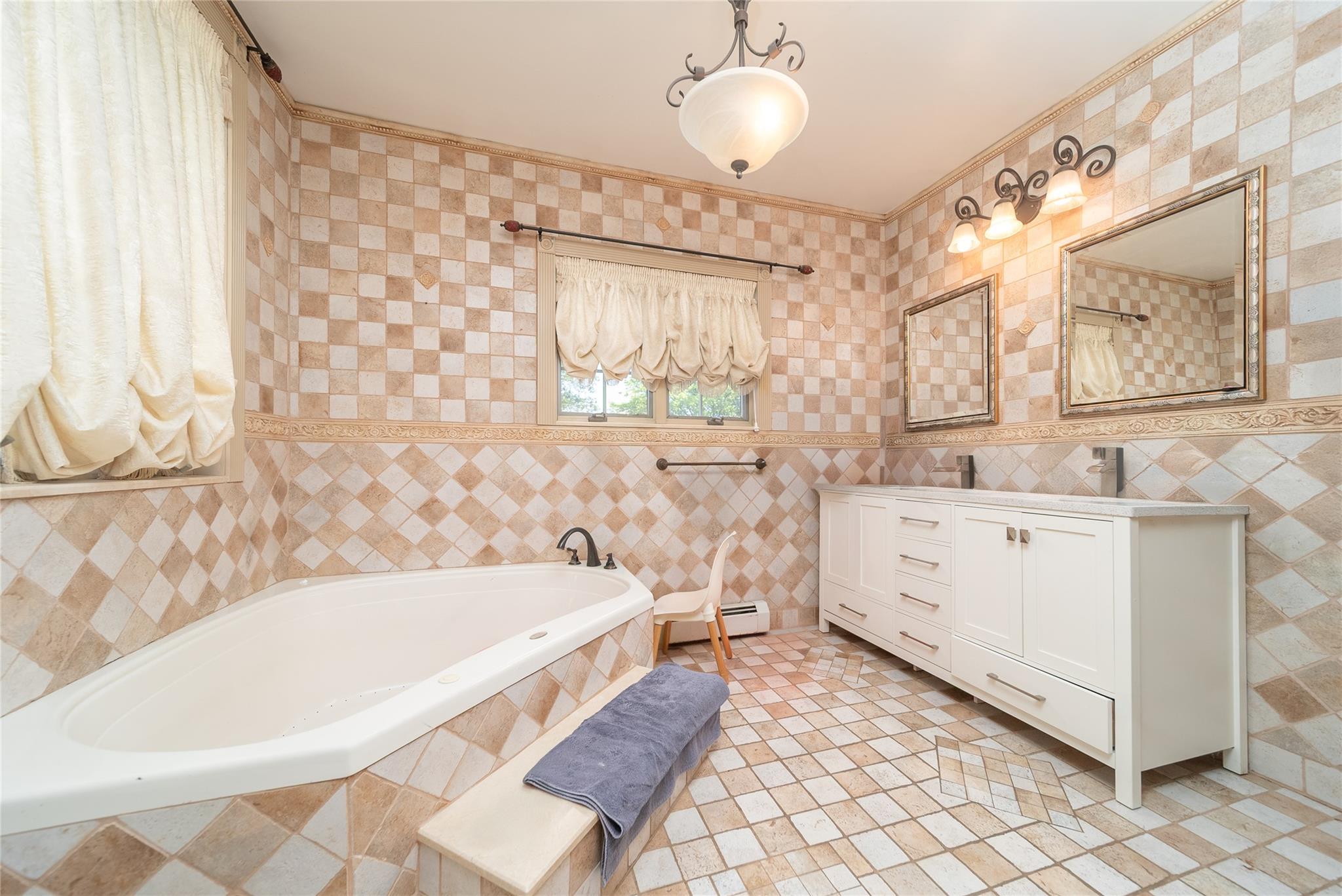 3225 155th Street, Flushing, NY 11354