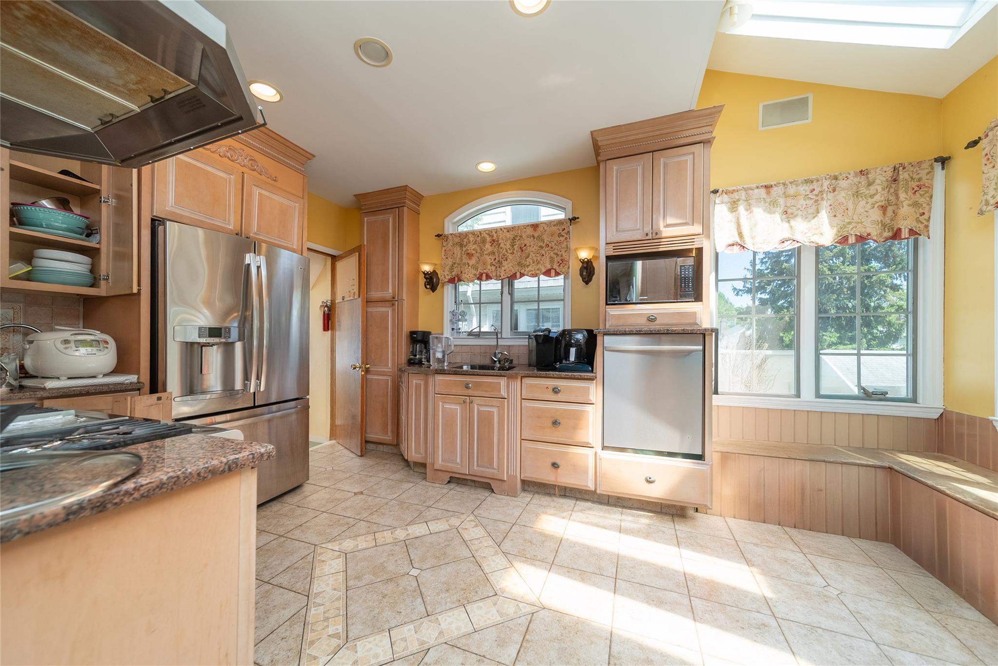 3225 155th Street, Flushing, NY 11354