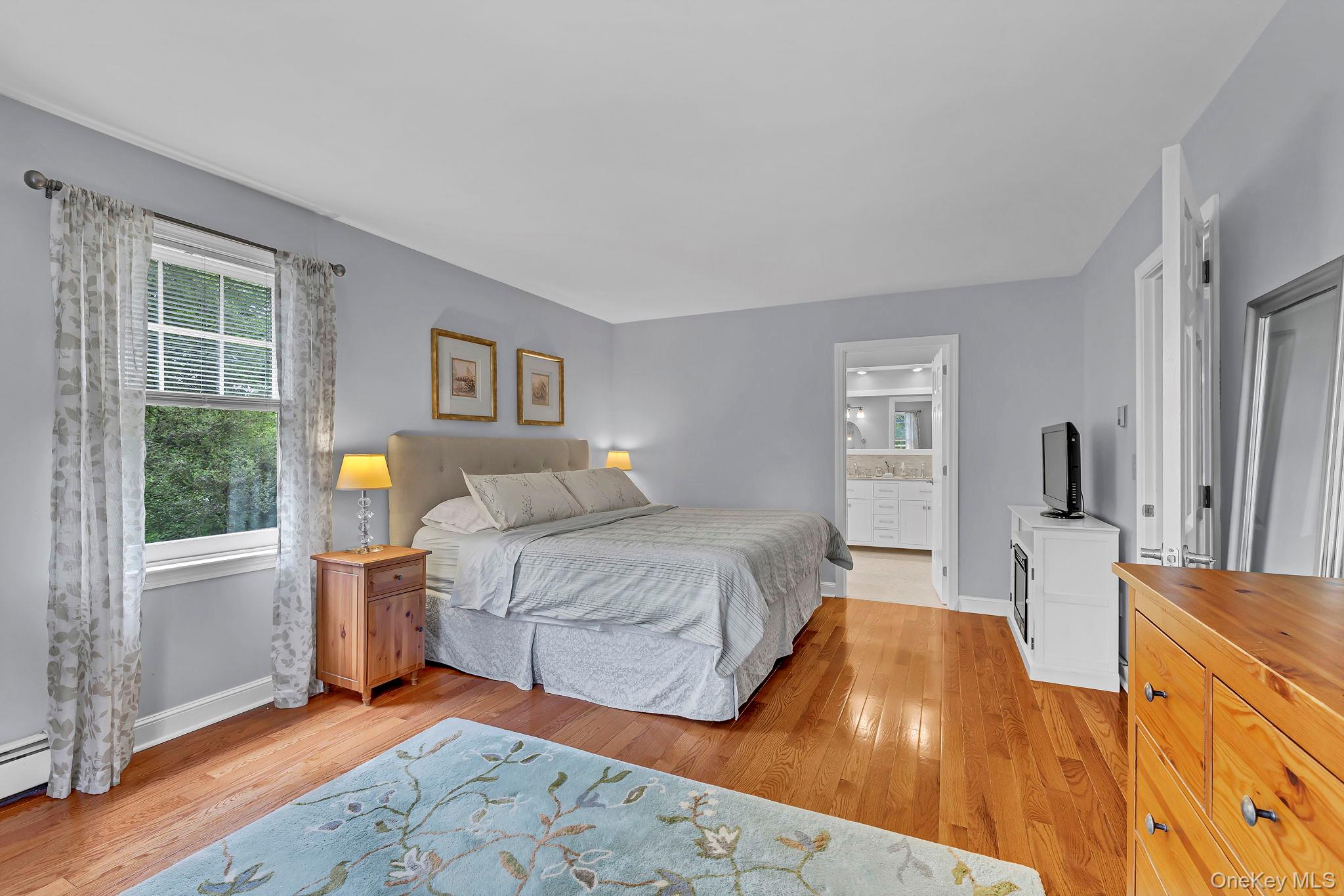 74 Vincent Lane, Stone Ridge, NY 12484