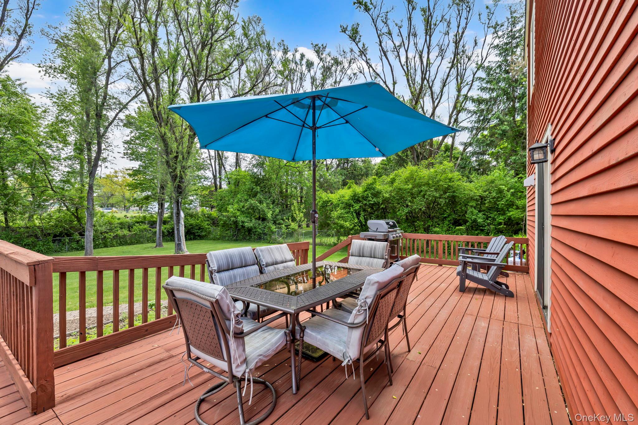 74 Vincent Lane, Stone Ridge, NY 12484