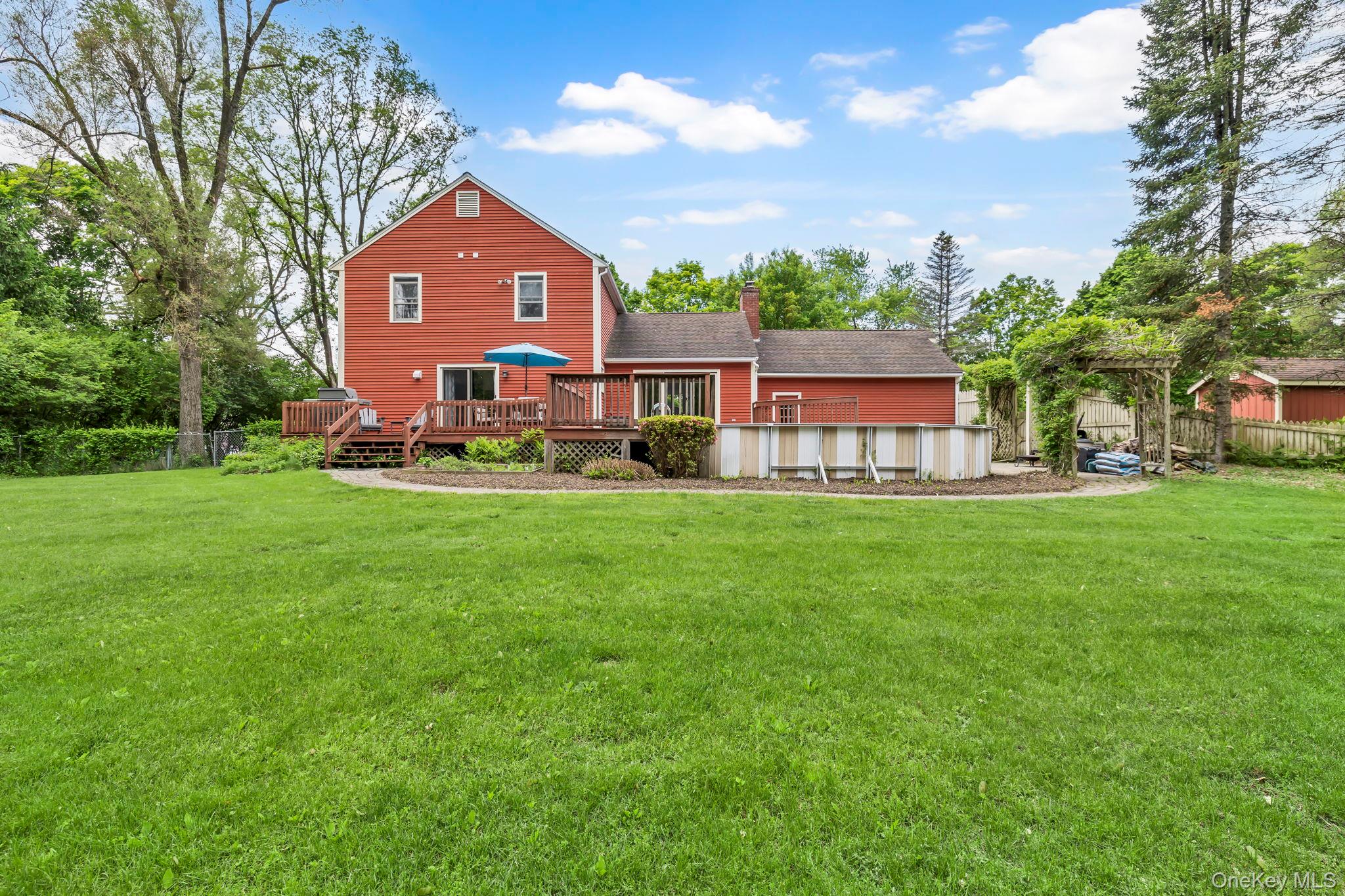 74 Vincent Lane, Stone Ridge, NY 12484