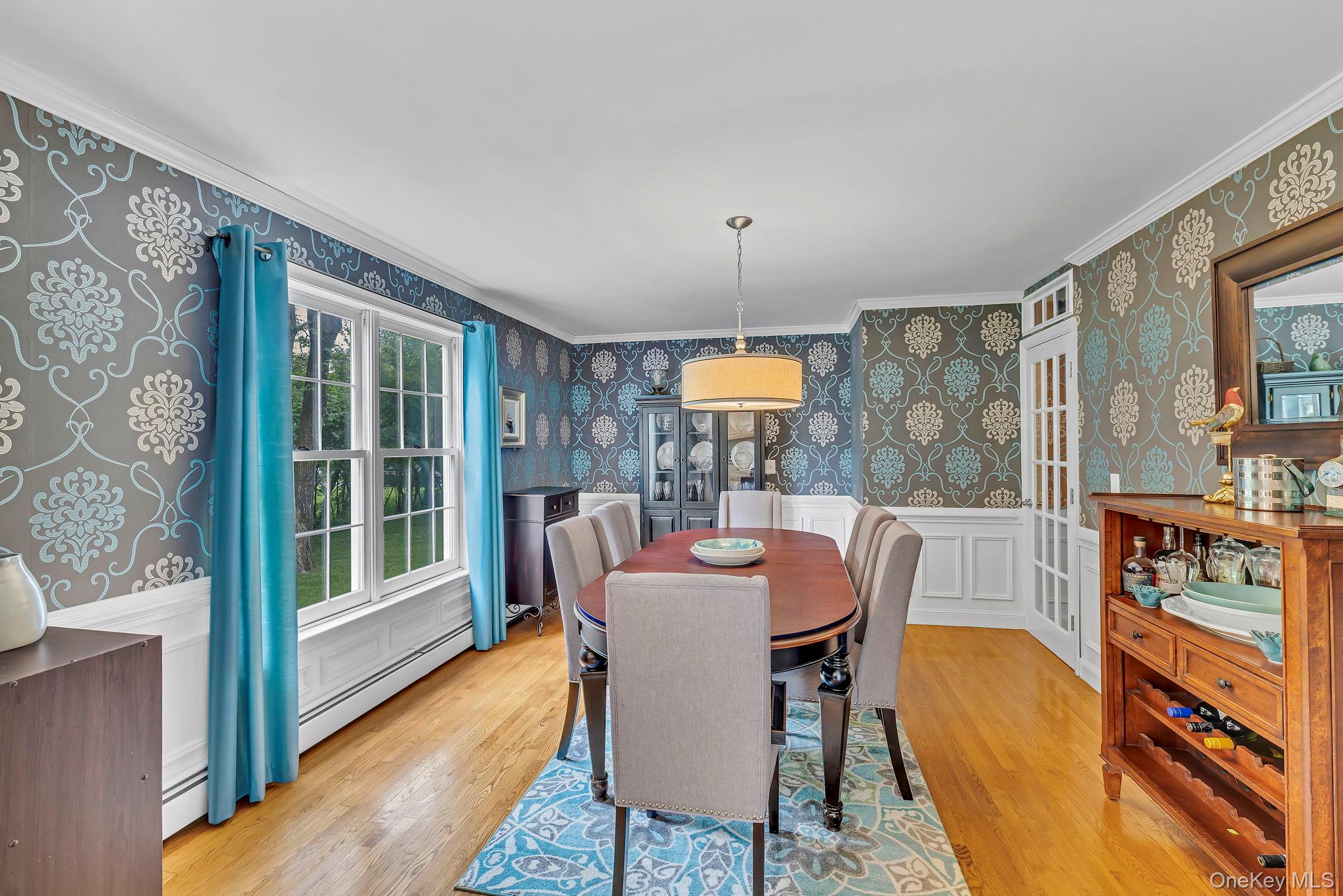 74 Vincent Lane, Stone Ridge, NY 12484