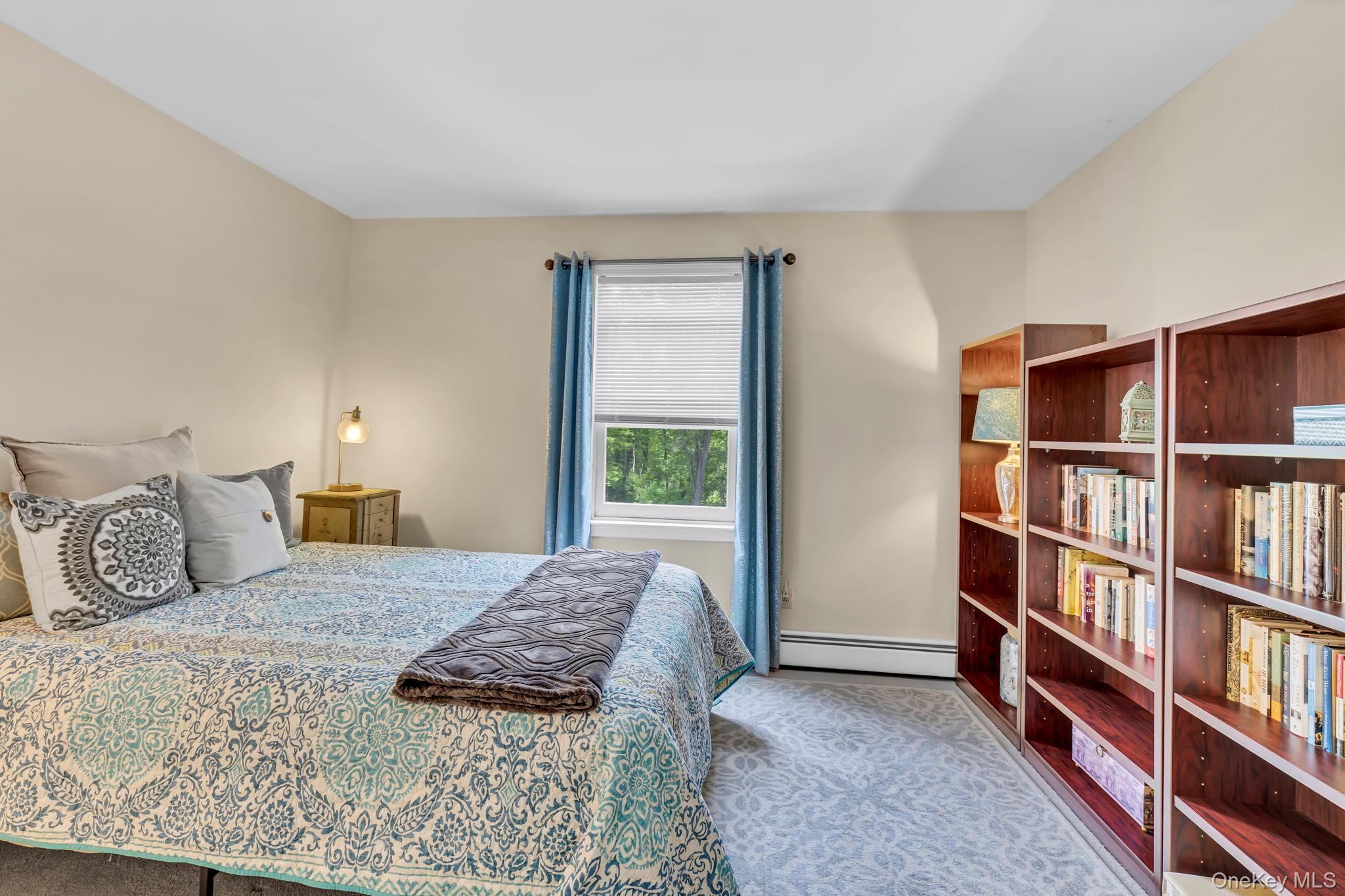 74 Vincent Lane, Stone Ridge, NY 12484