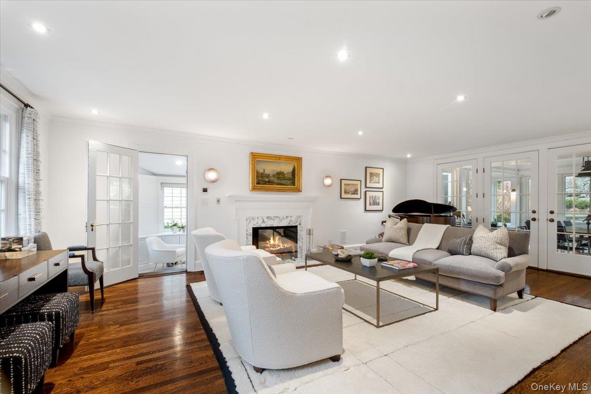 7 Meadow Place, Larchmont, NY 10538