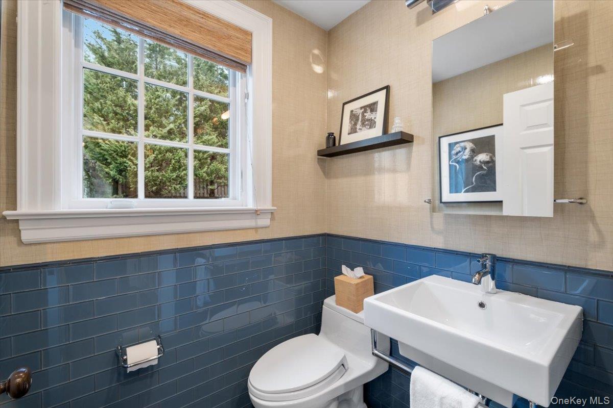 7 Meadow Place, Larchmont, NY 10538