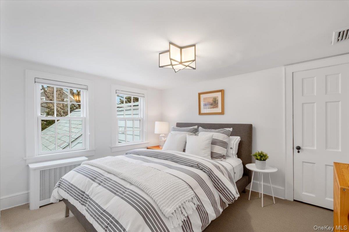 7 Meadow Place, Larchmont, NY 10538