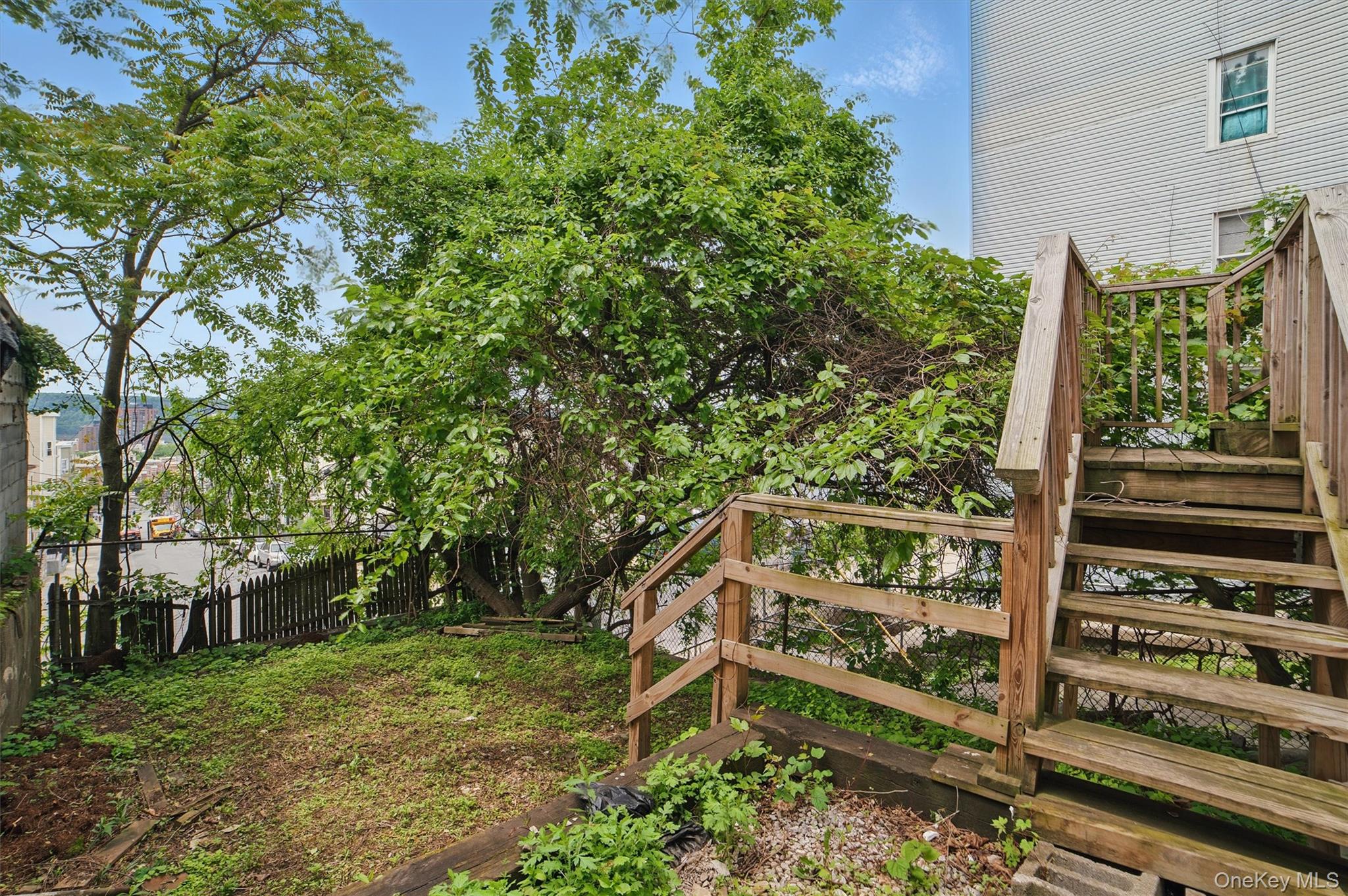 31 Van Cortlandt Park Avenue, Yonkers, NY 10701