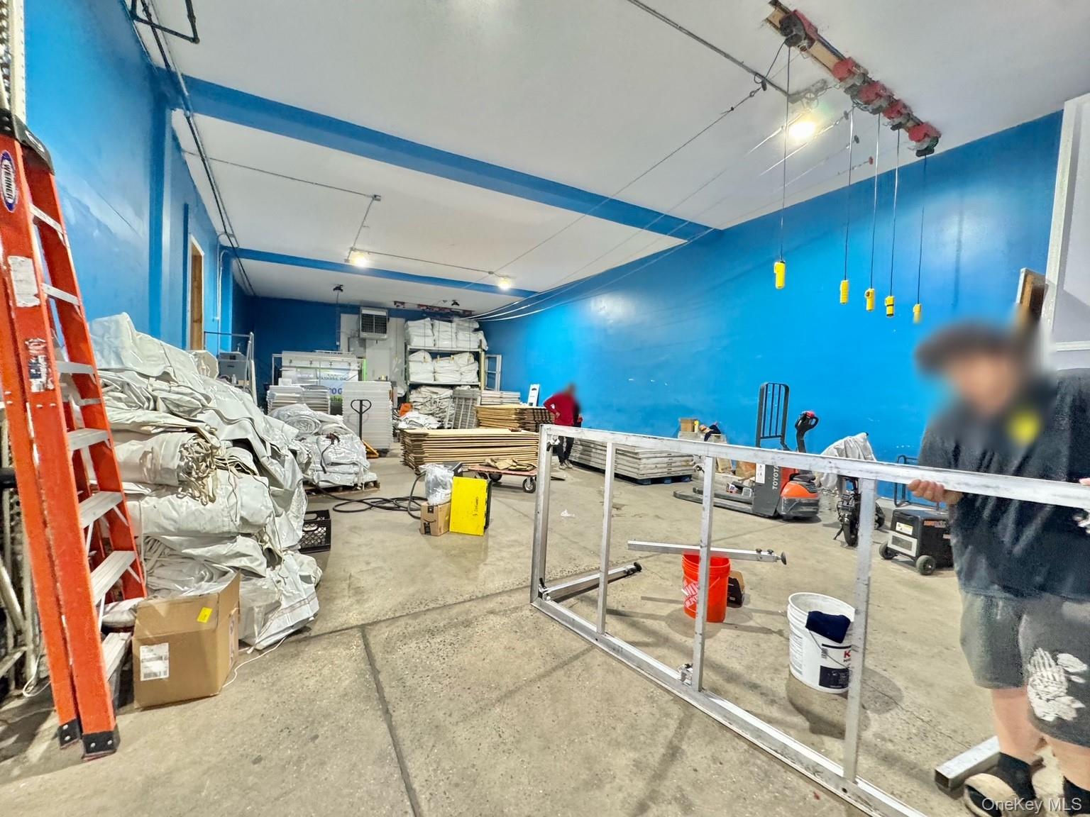 81 Sheridan Boulevard, Inwood, NY 11691