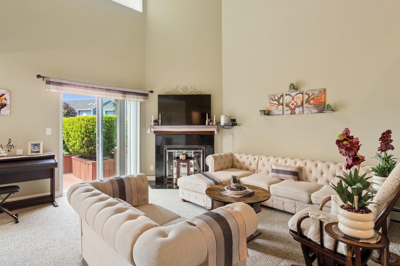 100 Baker Court # 63, Island Park, NY 11558