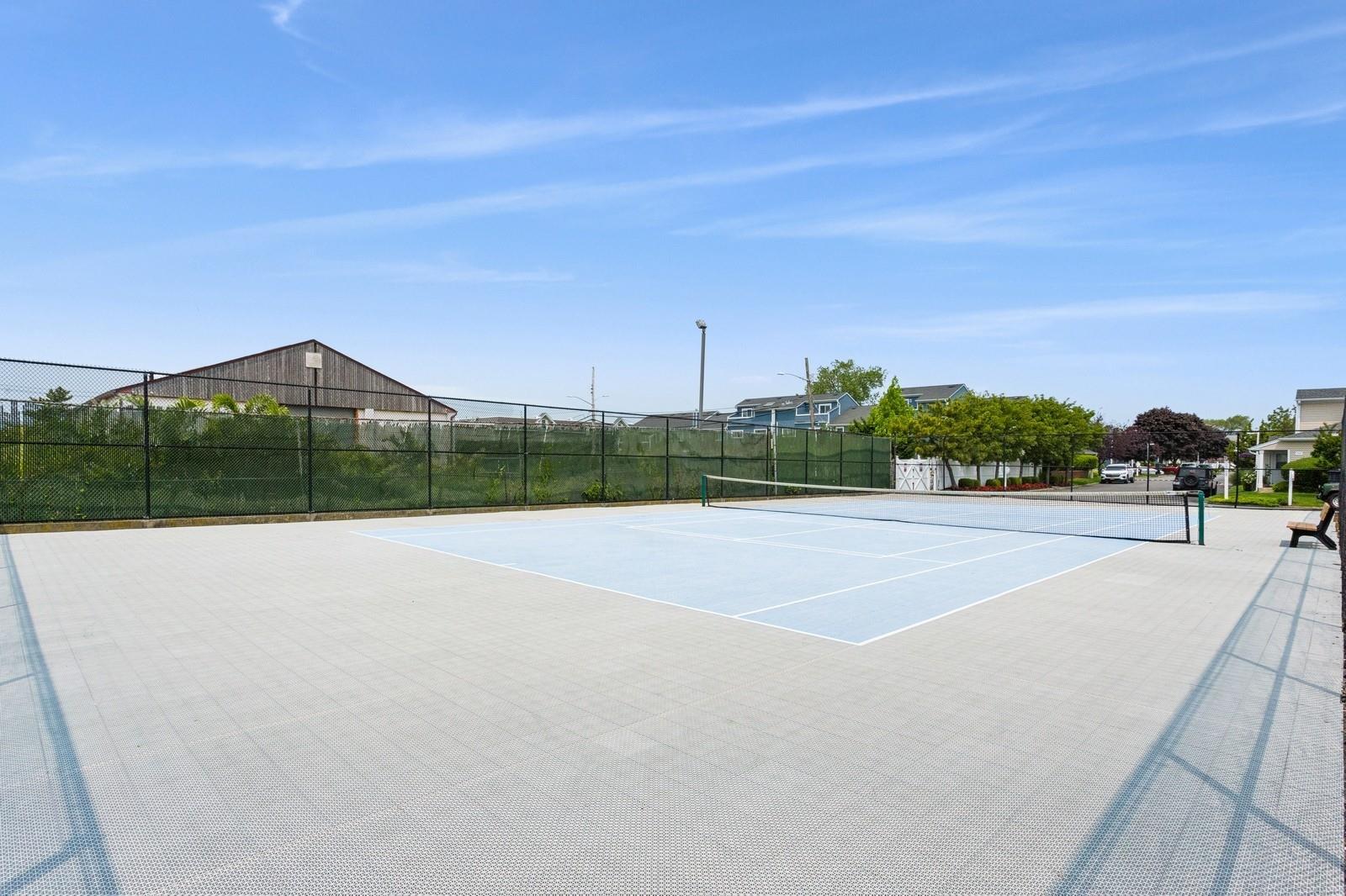 100 Baker Court # 63, Island Park, NY 11558