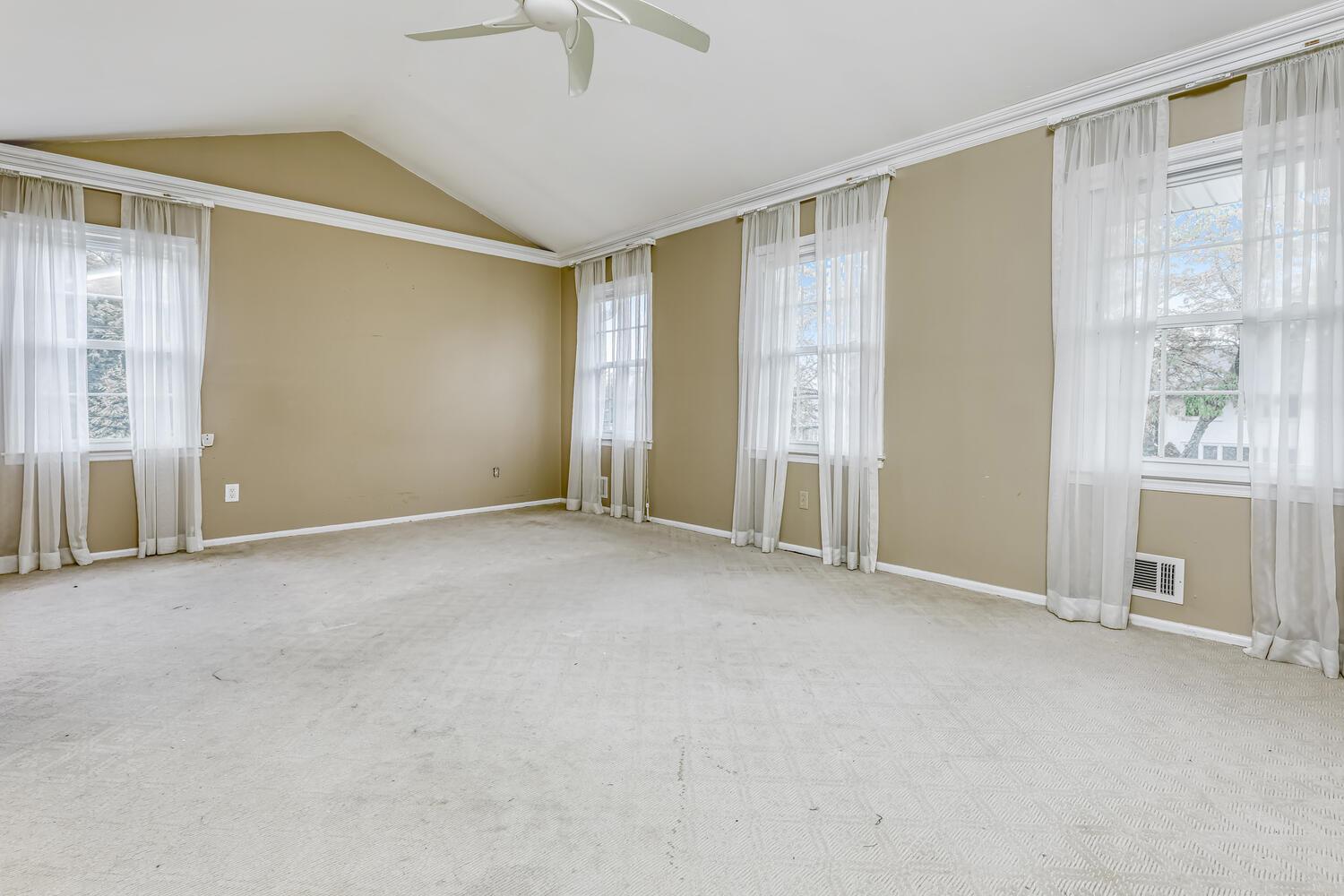 1 Lodi Lane, Monsey, NY 10952