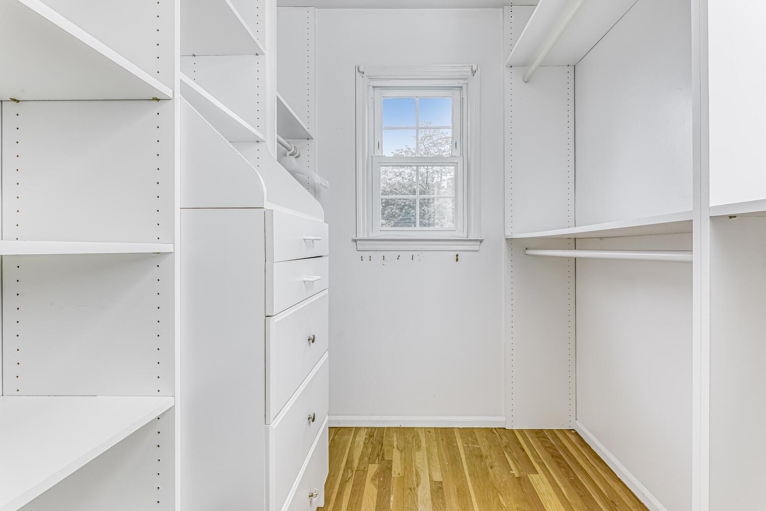 1 Lodi Lane, Monsey, NY 10952