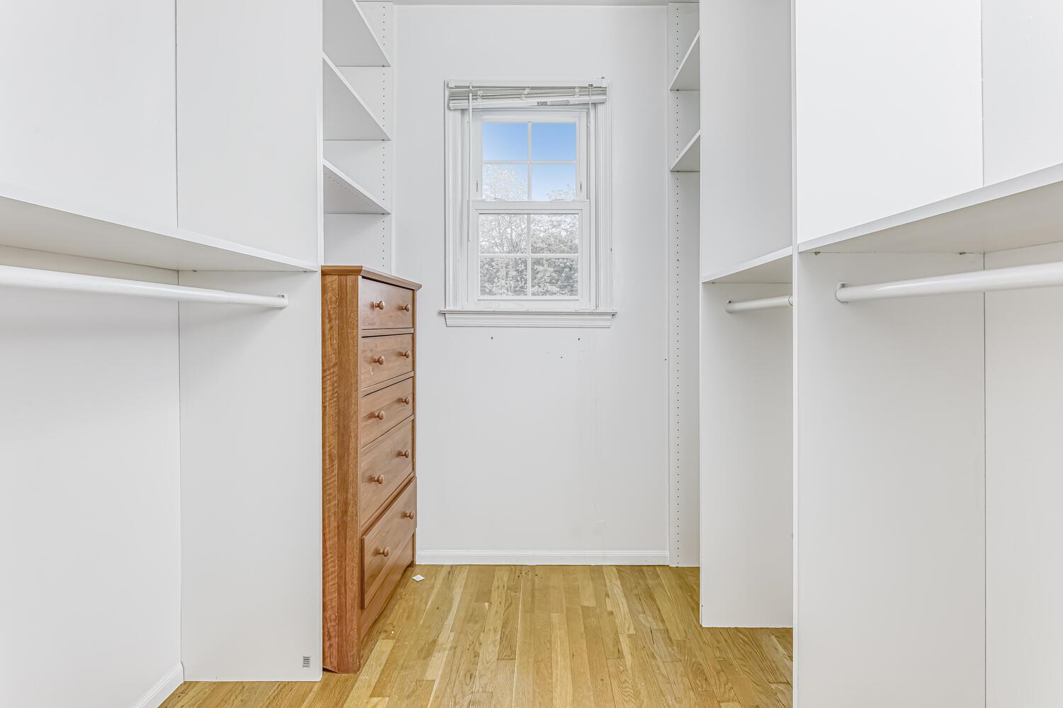 1 Lodi Lane, Monsey, NY 10952