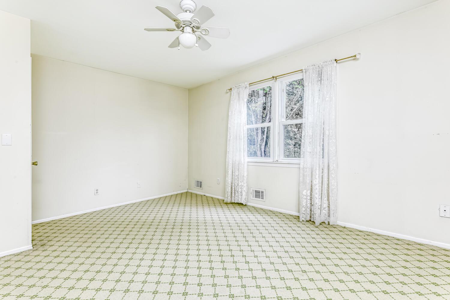 1 Lodi Lane, Monsey, NY 10952