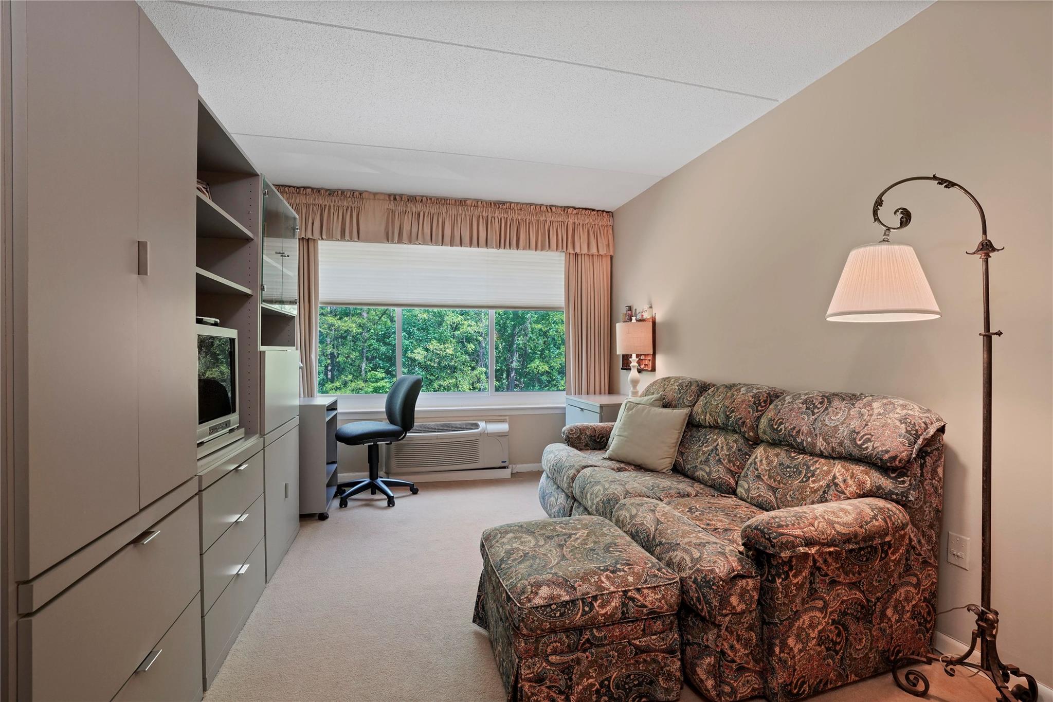 300 High Point Drive # 612, Hartsdale, NY 10530