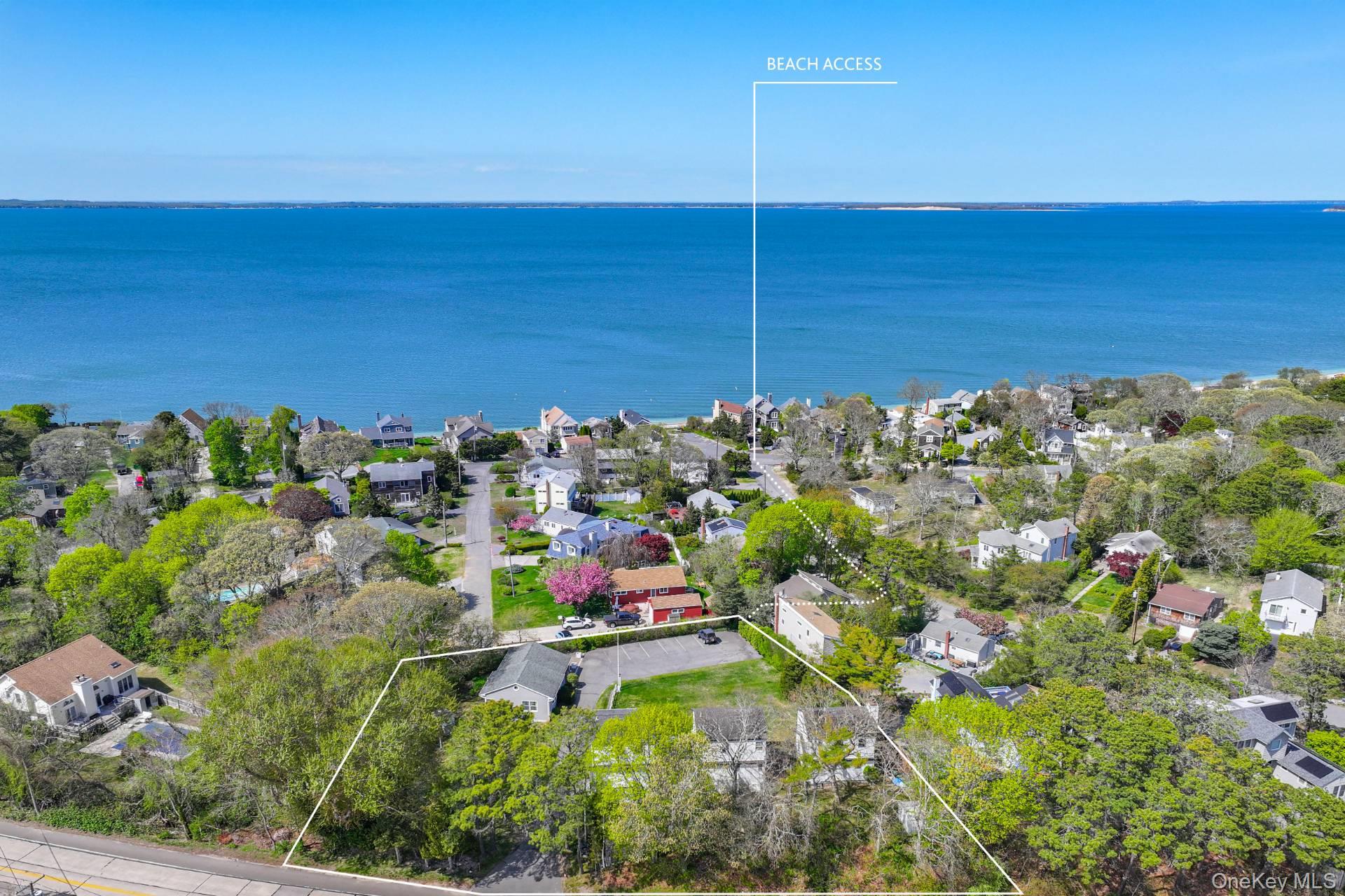 73 North Road, Hampton Bays, NY 11946