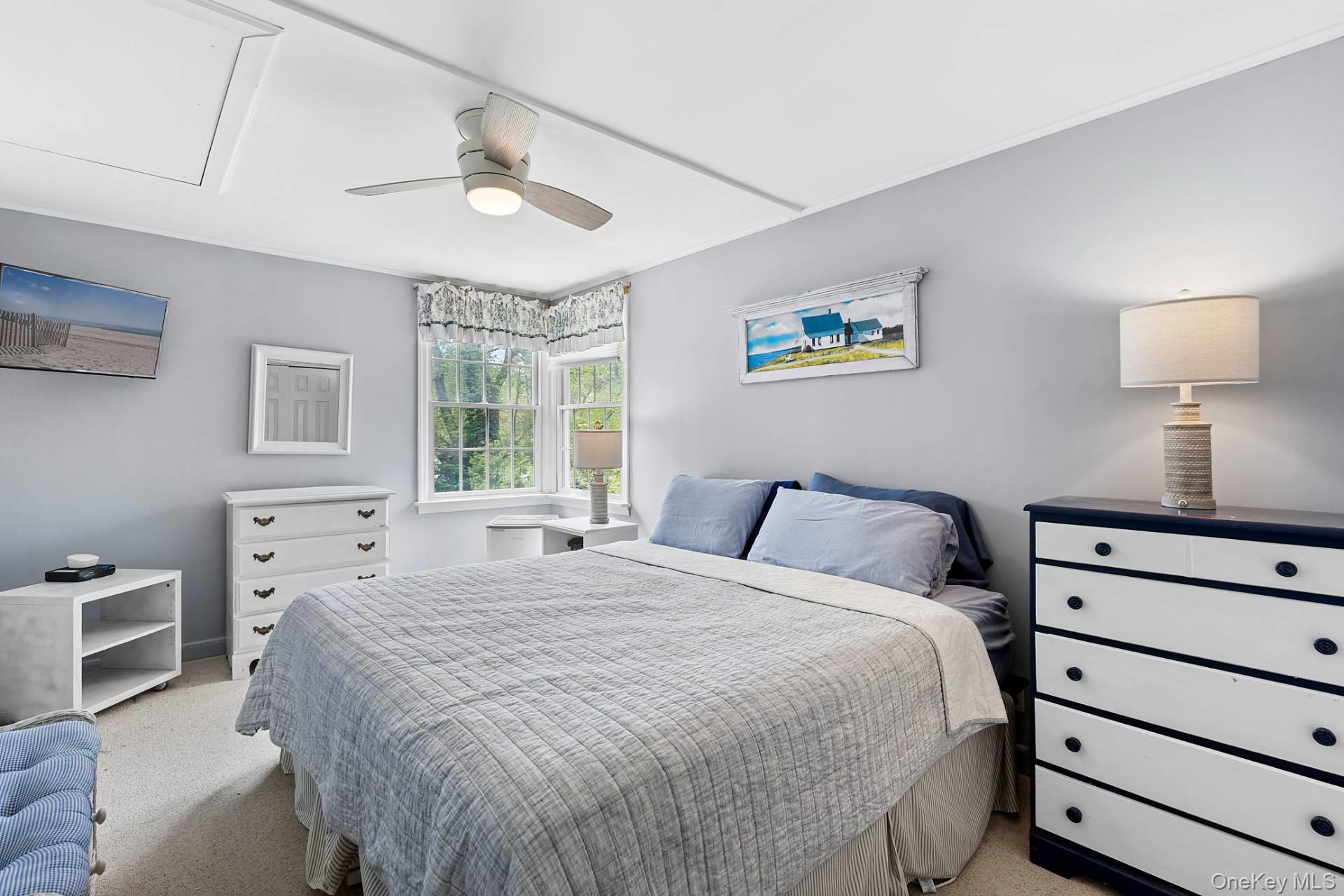 73 North Road, Hampton Bays, NY 11946