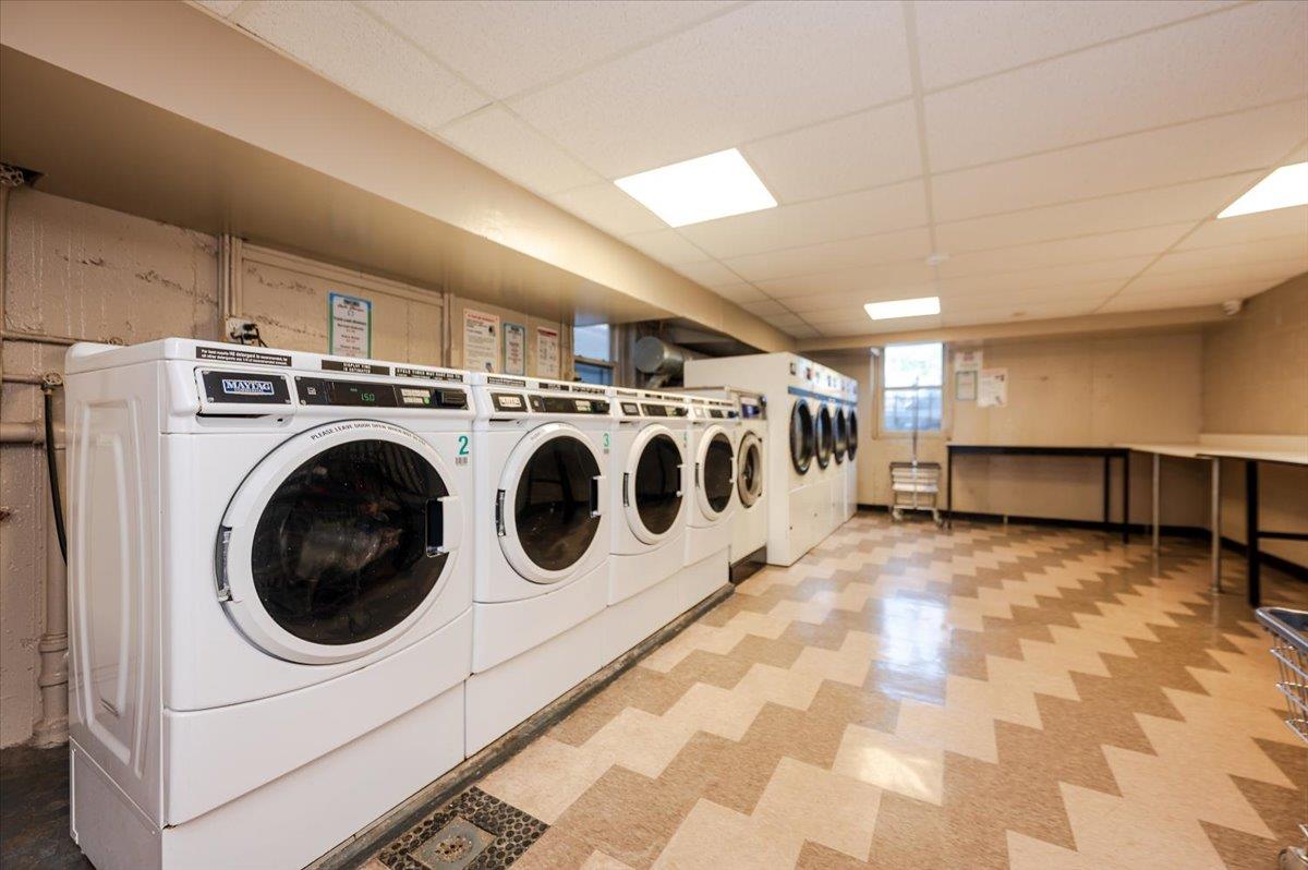 16 Main Street # 3Y, East Rockaway, NY 11518