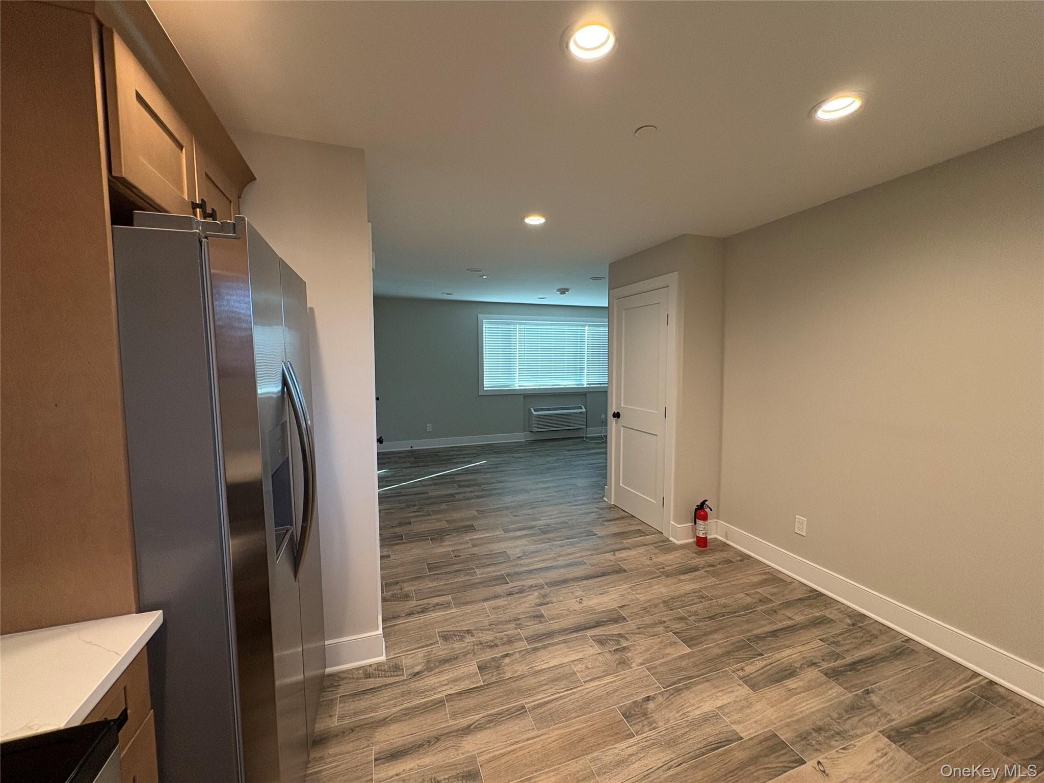 455 Sunrise Highway # #2B, West Babylon, NY 11704