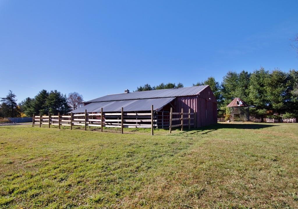 239 Hynes Road, Poughquag, NY 12570