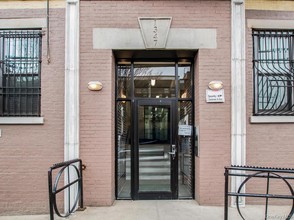 1347 Bristow Street # 4B, Bronx, NY 10459