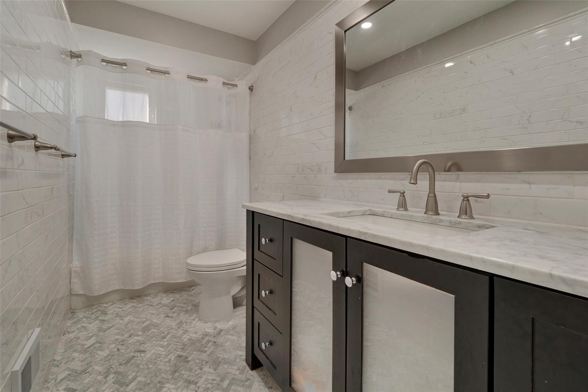 246 Beach 130th Street, Rockaway Park, NY 11694