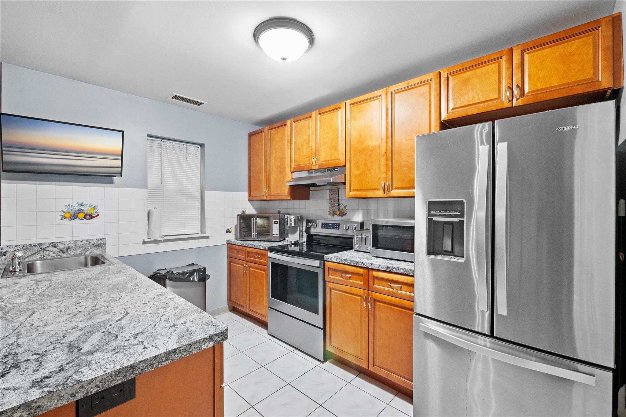 124 Creekside, Spring Valley, NY 10977