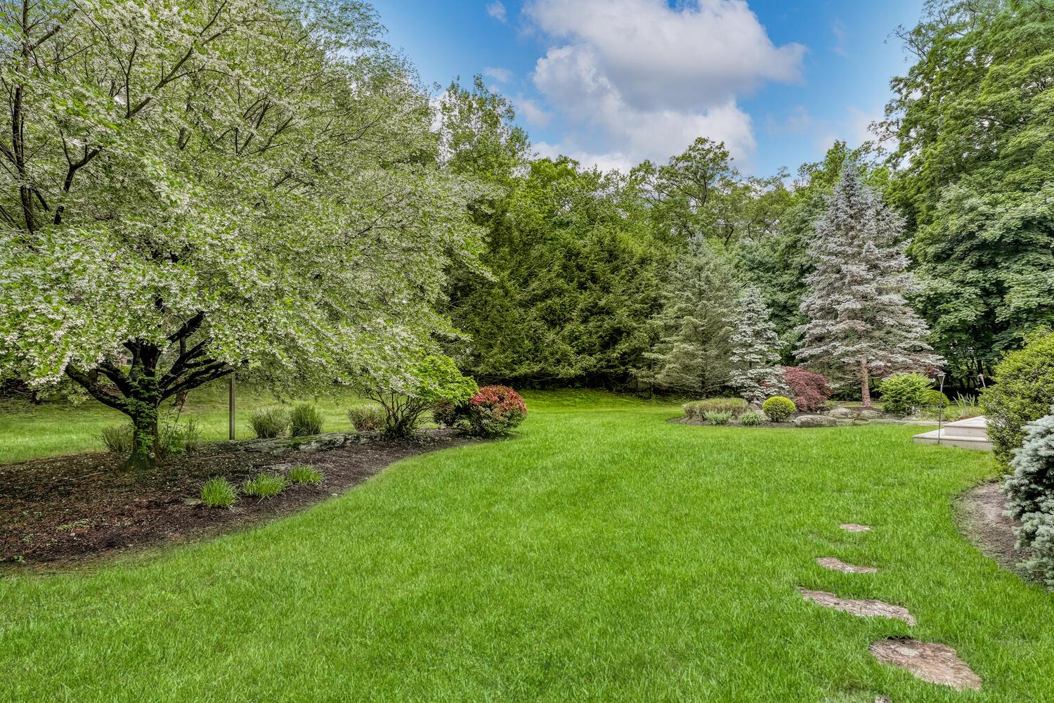 58 Montebello Road, Suffern, NY 10901