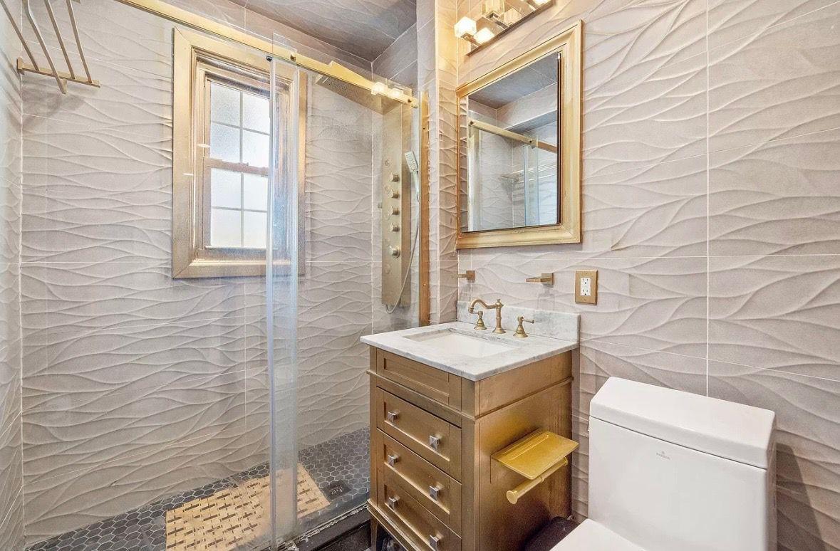 255 Central Avenue # 202-A, Lawrence, NY 11559