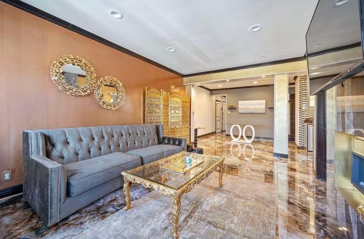 255 Central Avenue # 202-A, Lawrence, NY 11559