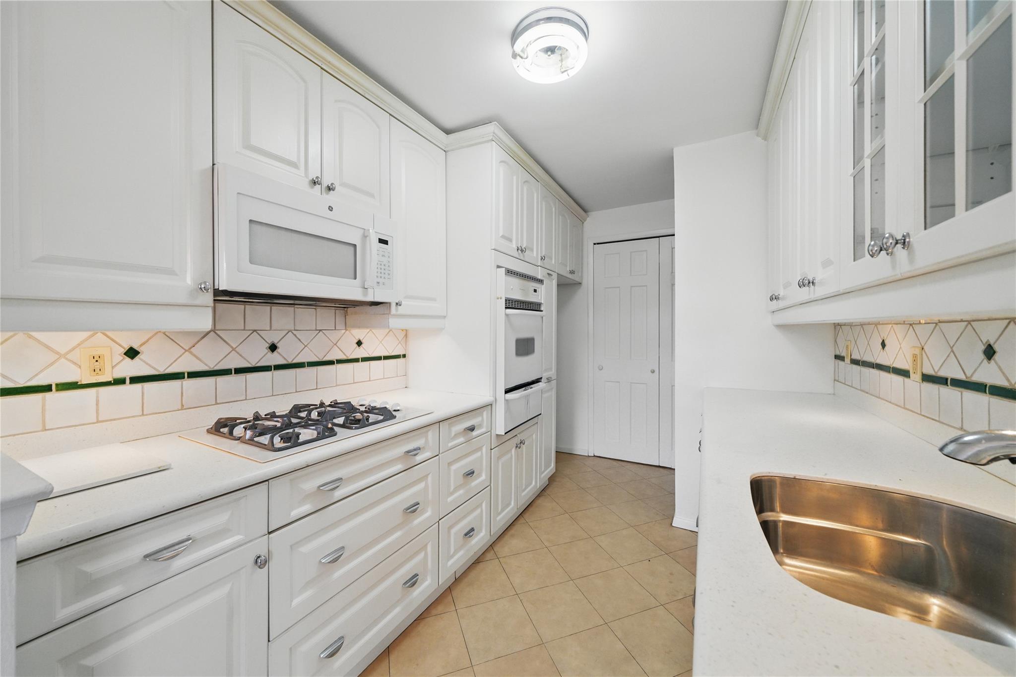 600 Locust Street # 7C, Mount Vernon, NY 10552