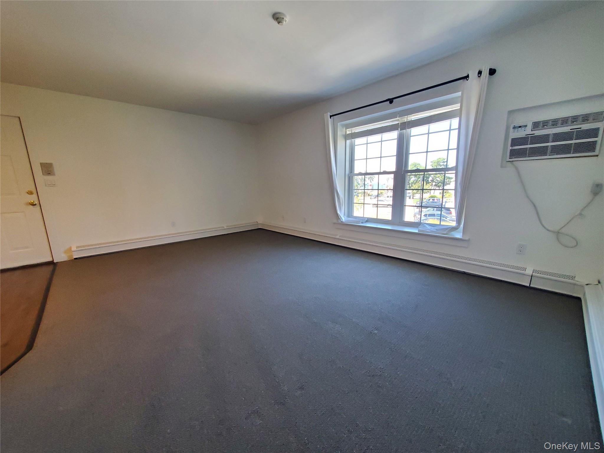 100 Mariners Way, Port Jefferson, NY 11777