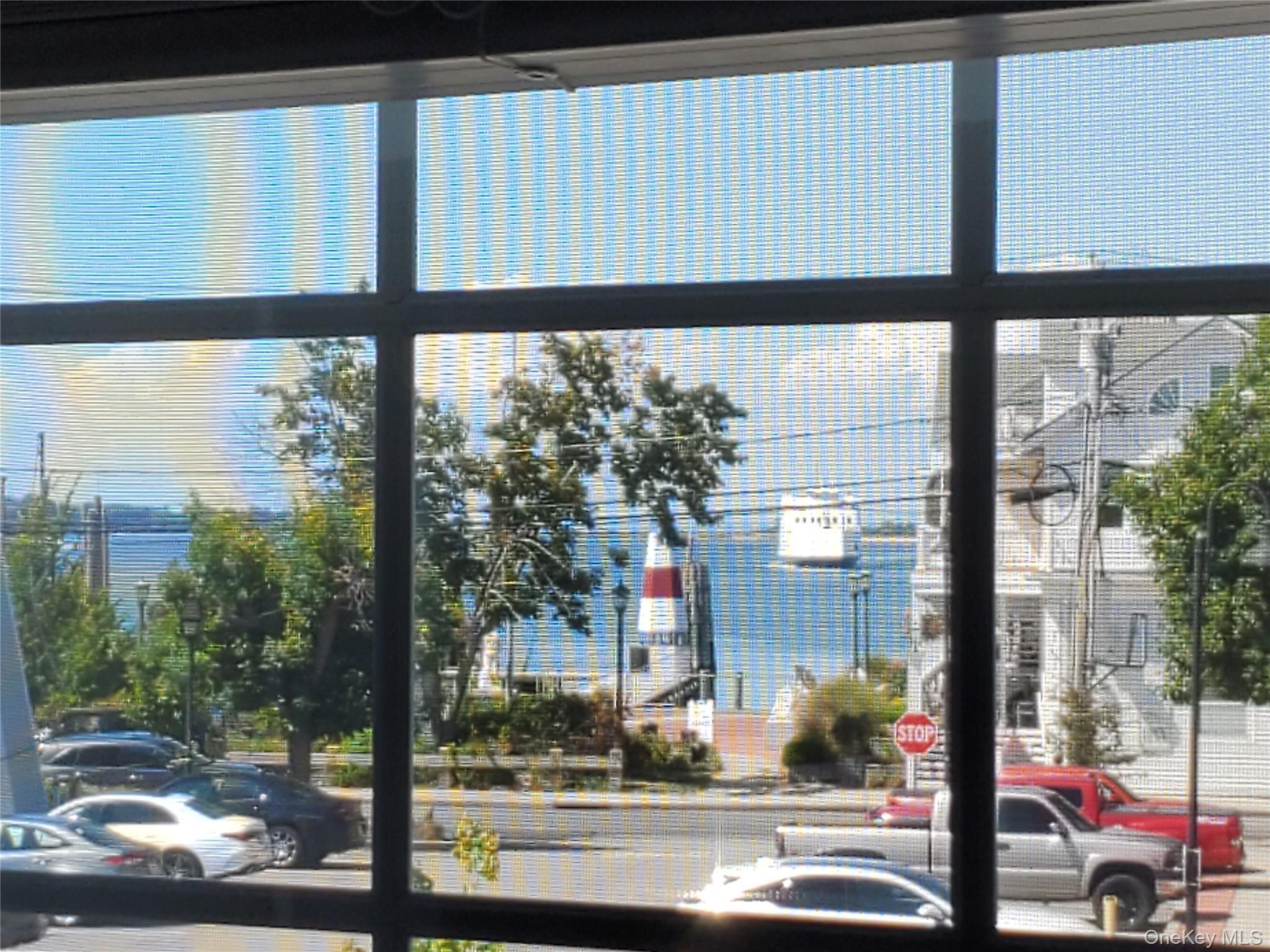 100 Mariners Way, Port Jefferson, NY 11777