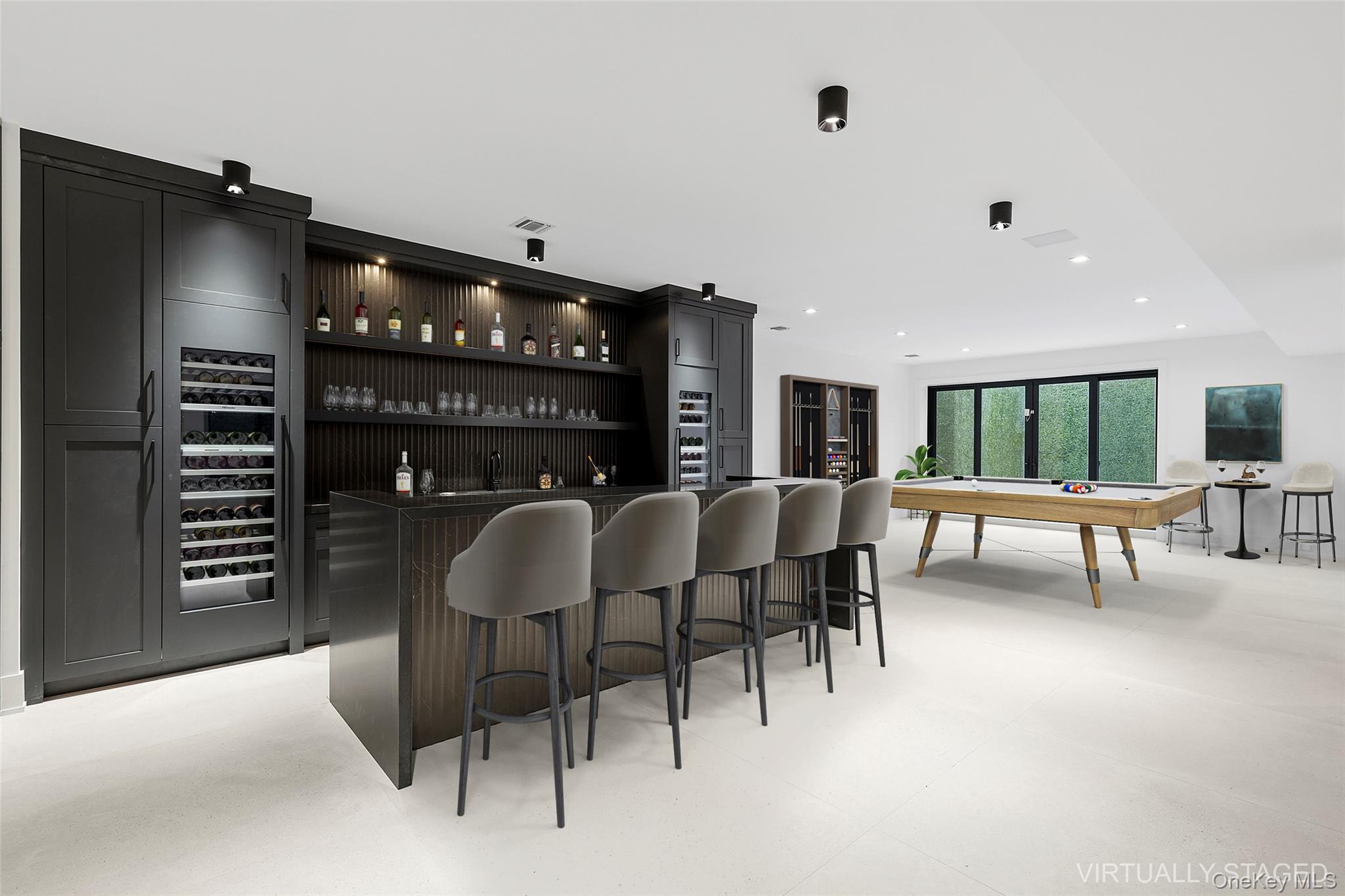 150 Edge Of Woods Road, Southampton, NY 11968