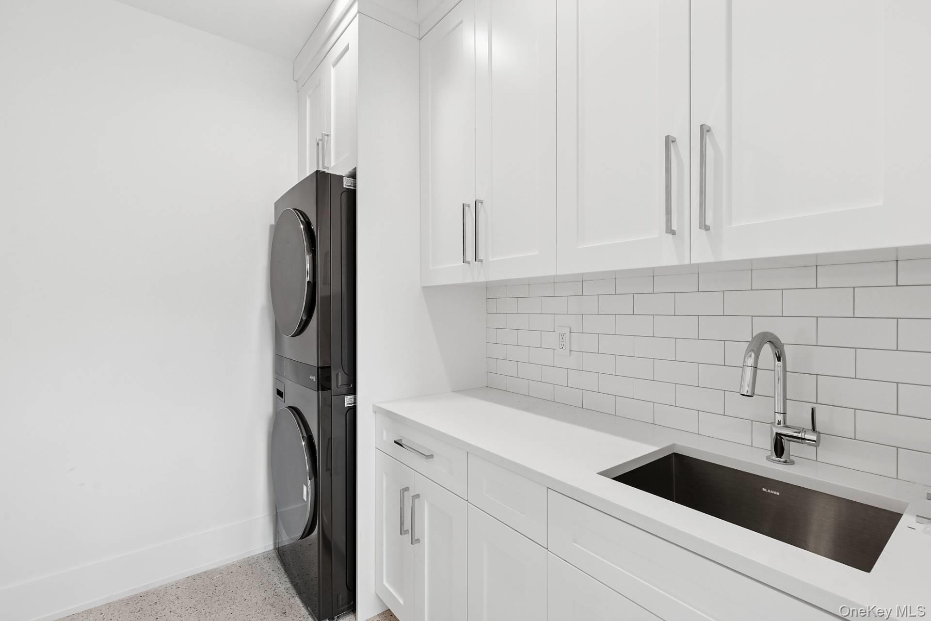 150 Edge Of Woods Road, Southampton, NY 11968