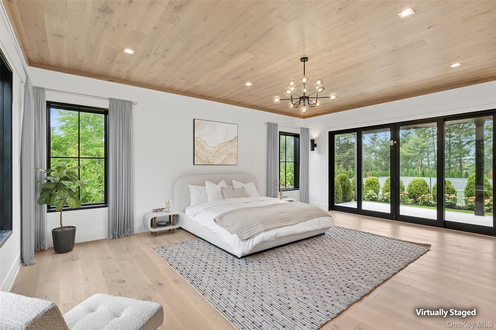 150 Edge Of Woods Road, Southampton, NY 11968