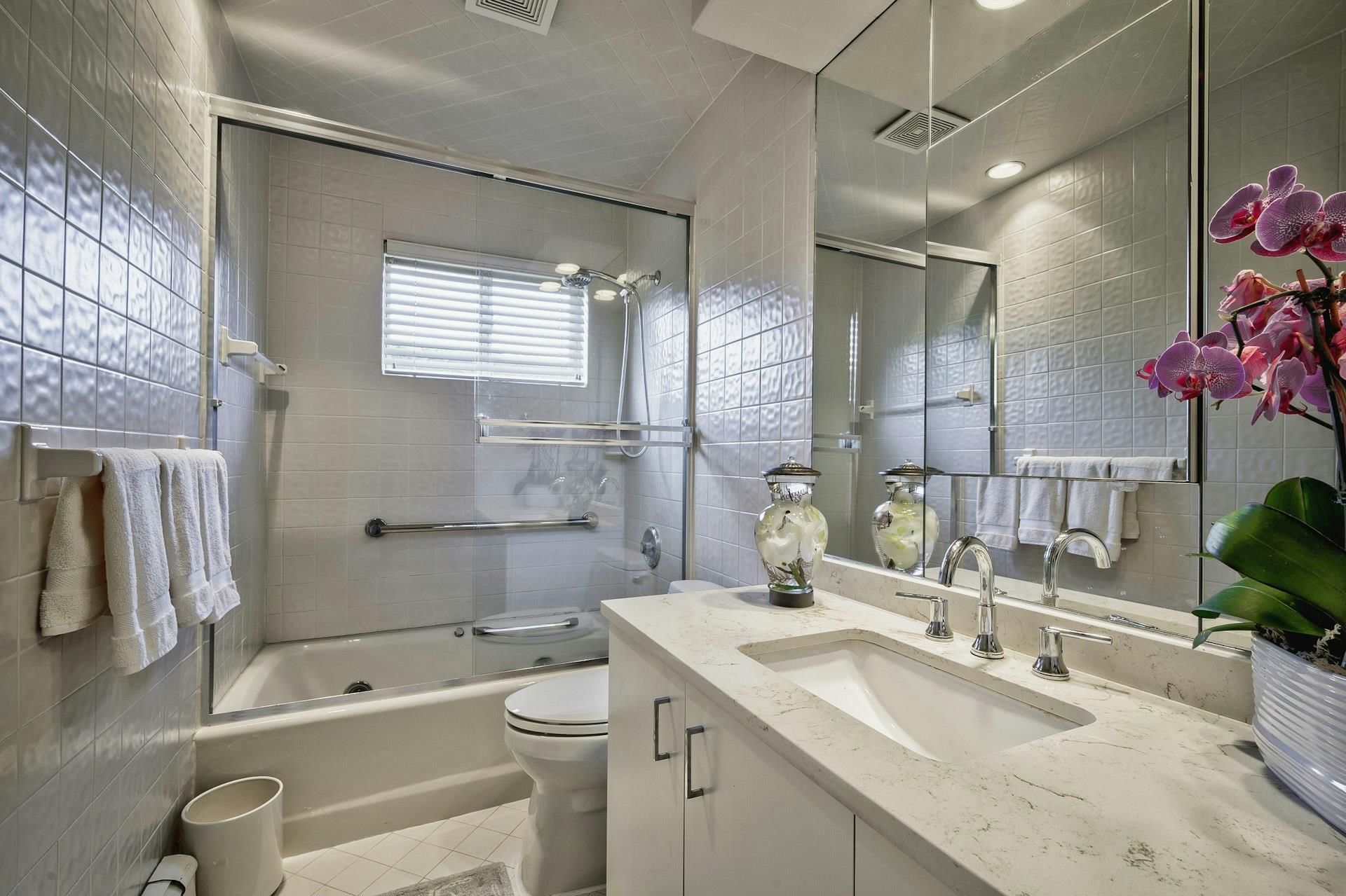 2175 Wantagh Park Drive, Wantagh, NY 11793